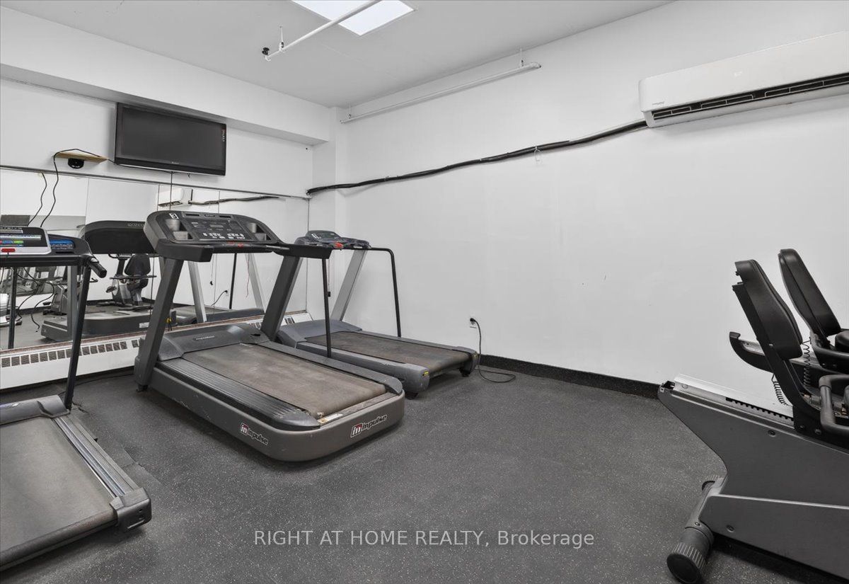 100 Leeward Glenway 708 Property Photo 25