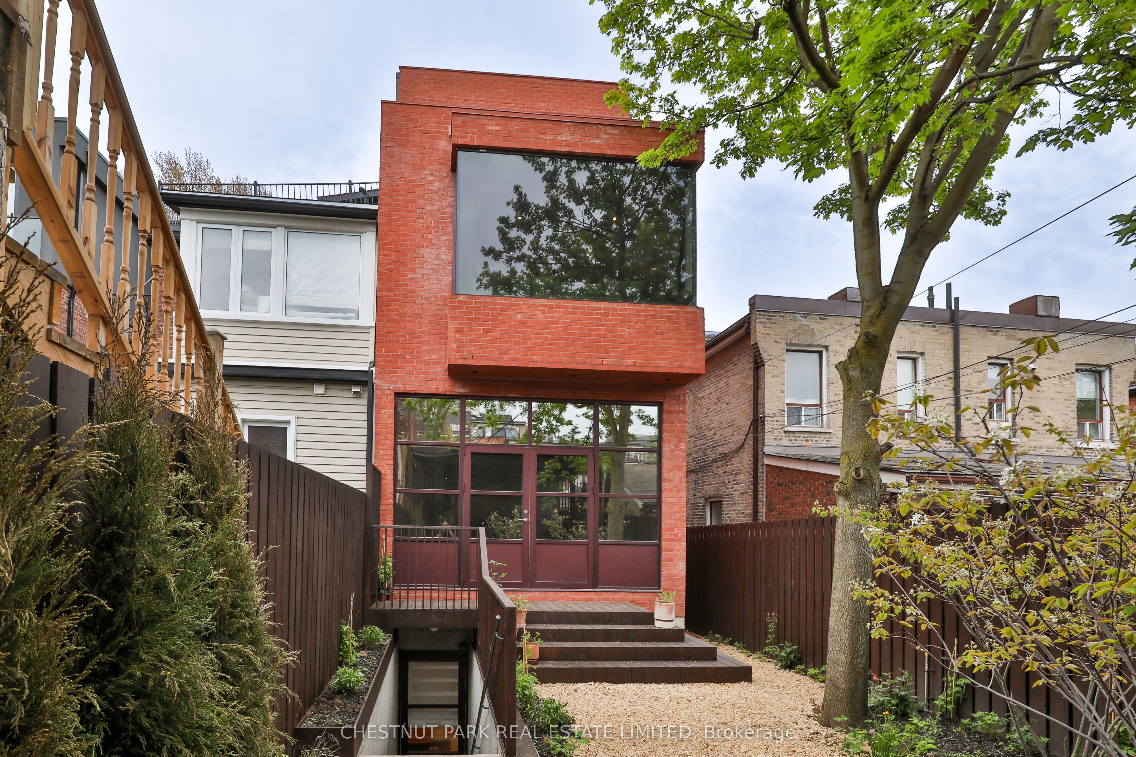 424 Euclid Avenue Property Photo 44