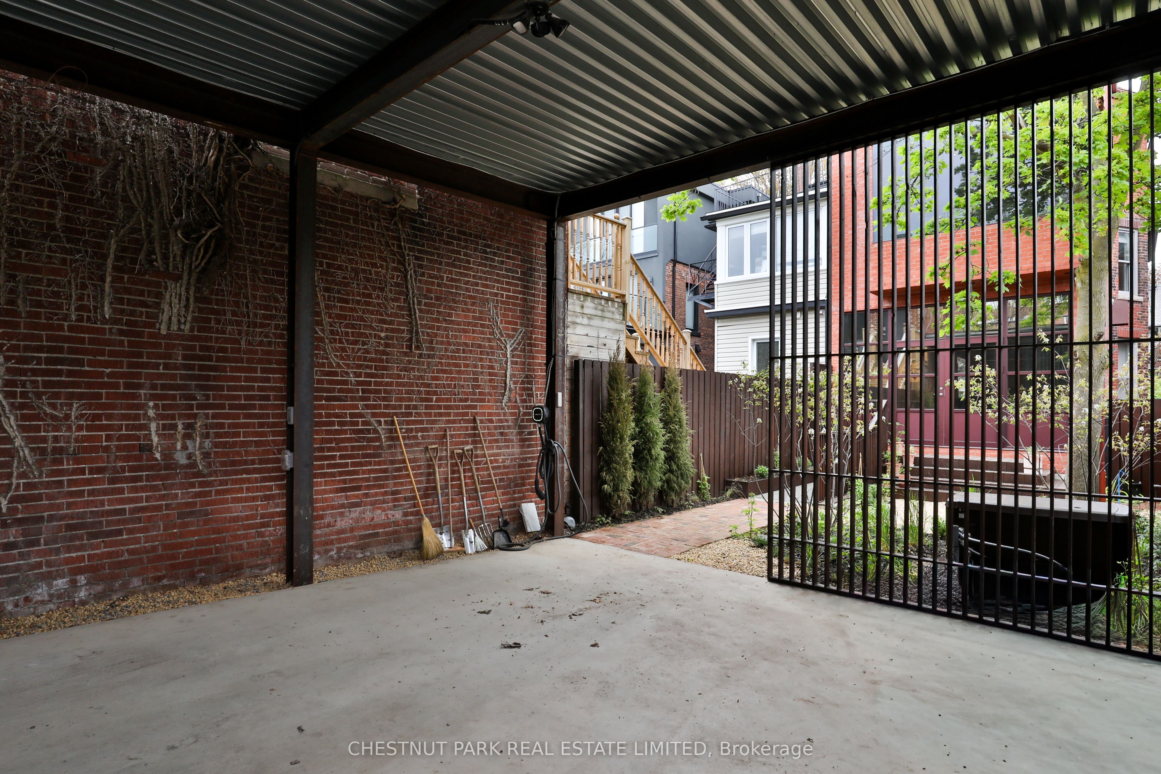 424 Euclid Avenue Property Photo 48
