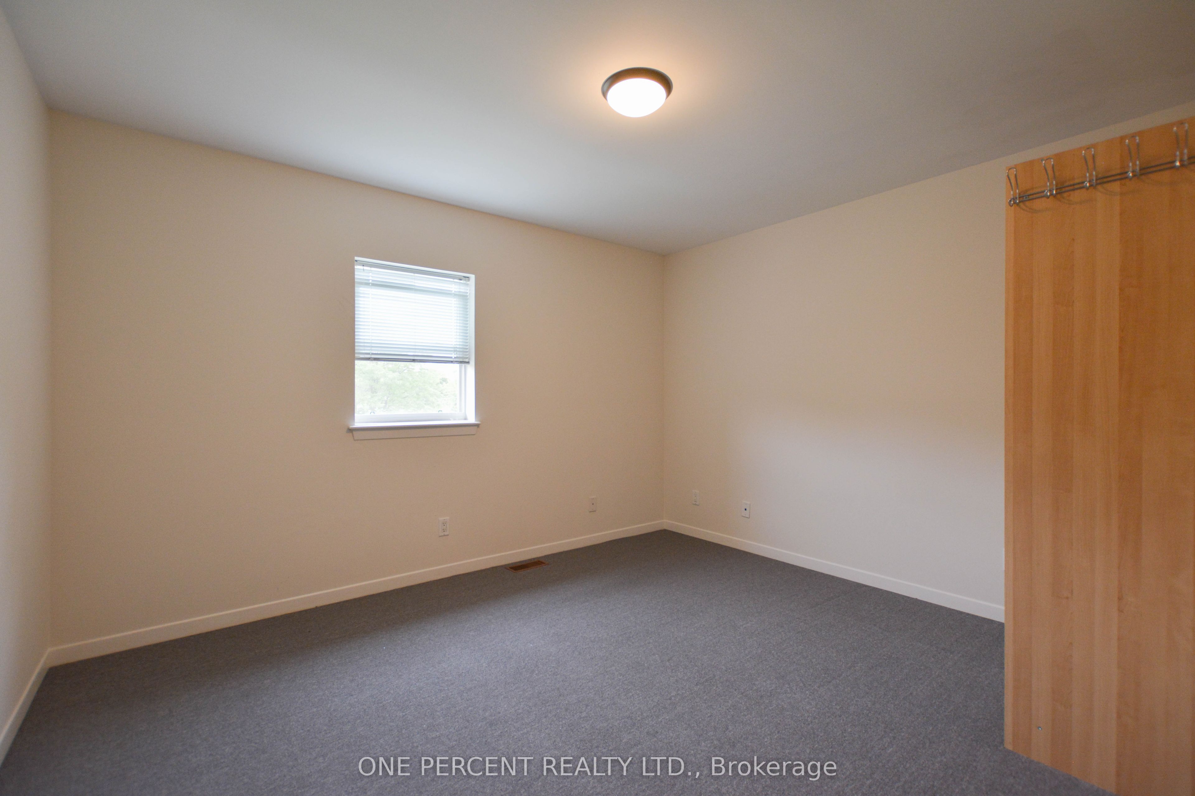 204 Sheppard Avenue W Property Photo 29