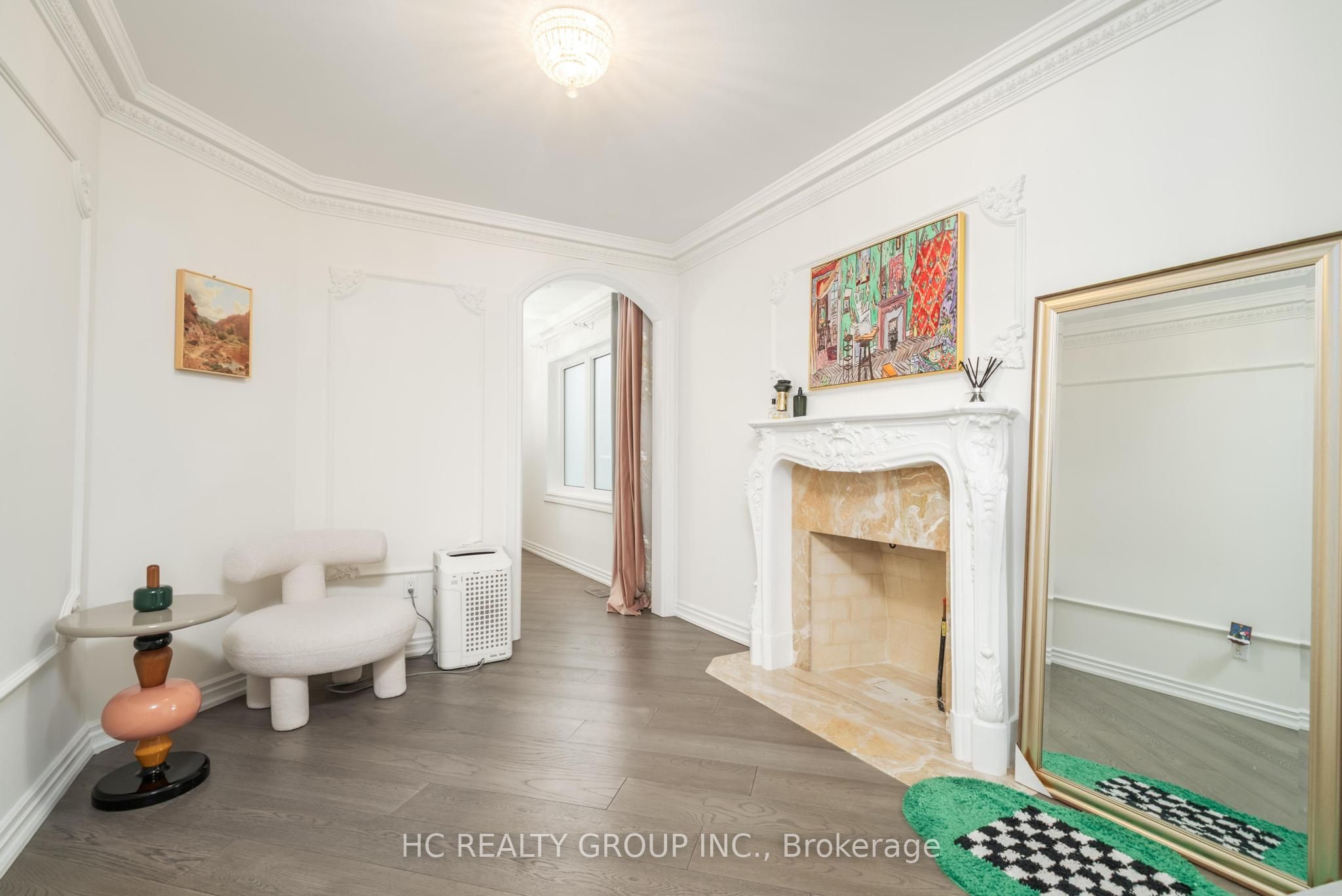 C13808360 Property Photo 25