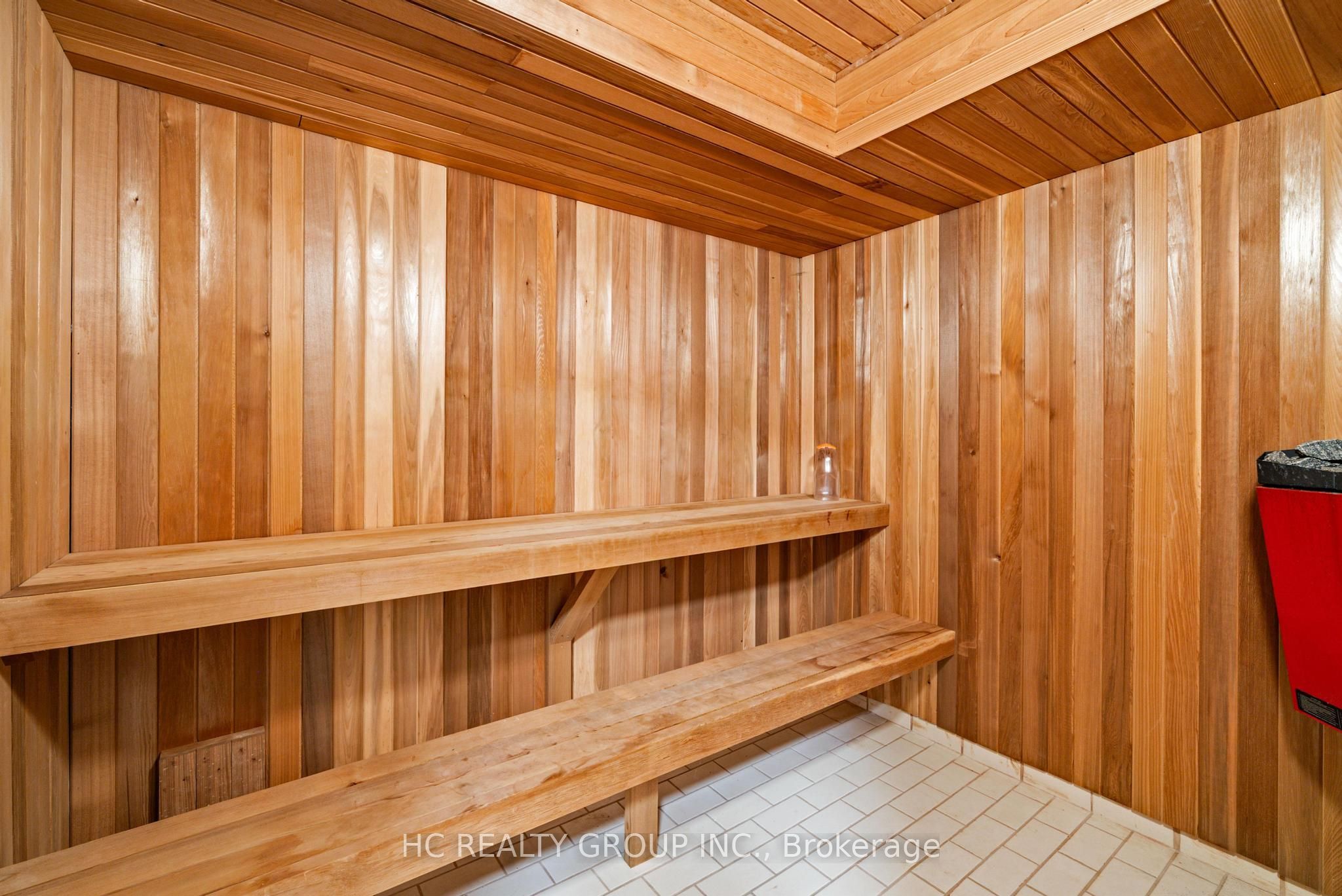 C13808360 Property Photo 36