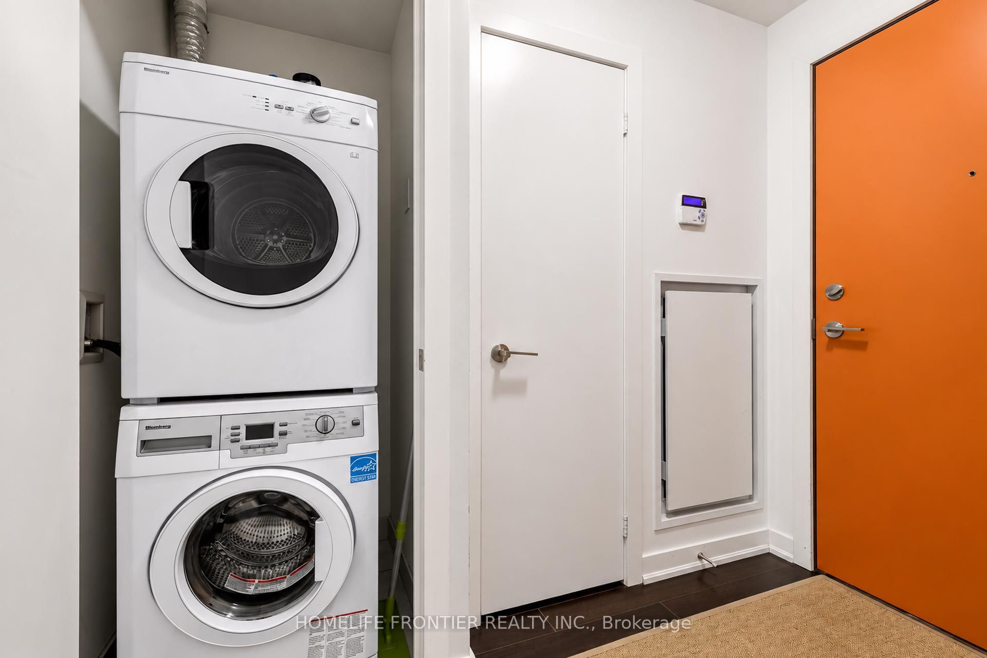 199 Richmond Street W 1404 Property Photo 26