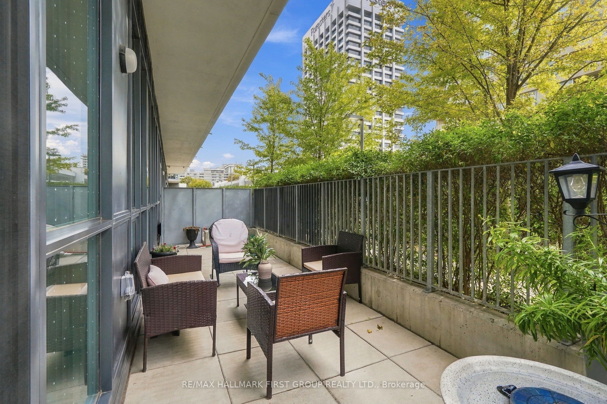 6 Sonic Way 103 Property Photo 1