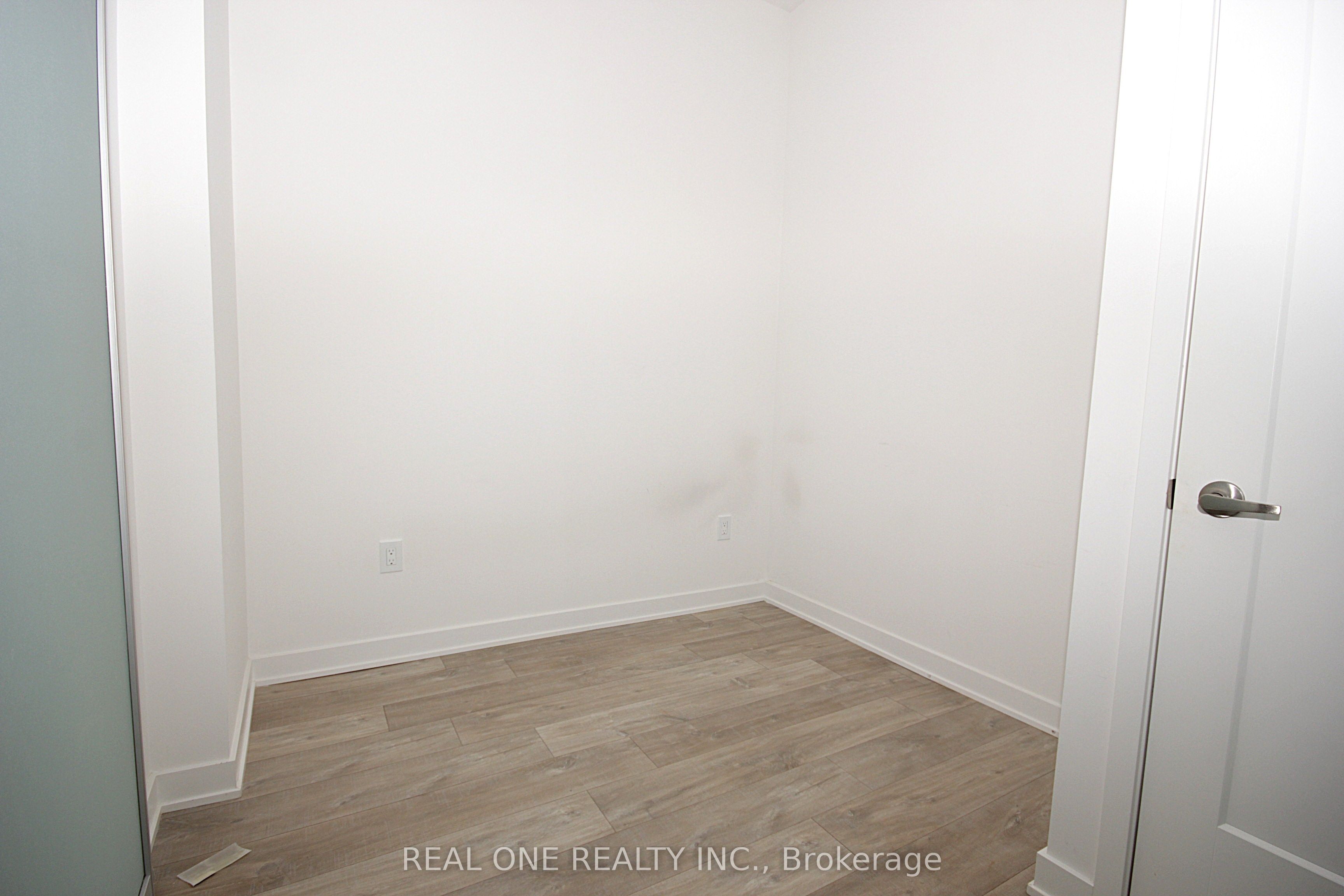 60 Princess Street 1105 Property Photo 13