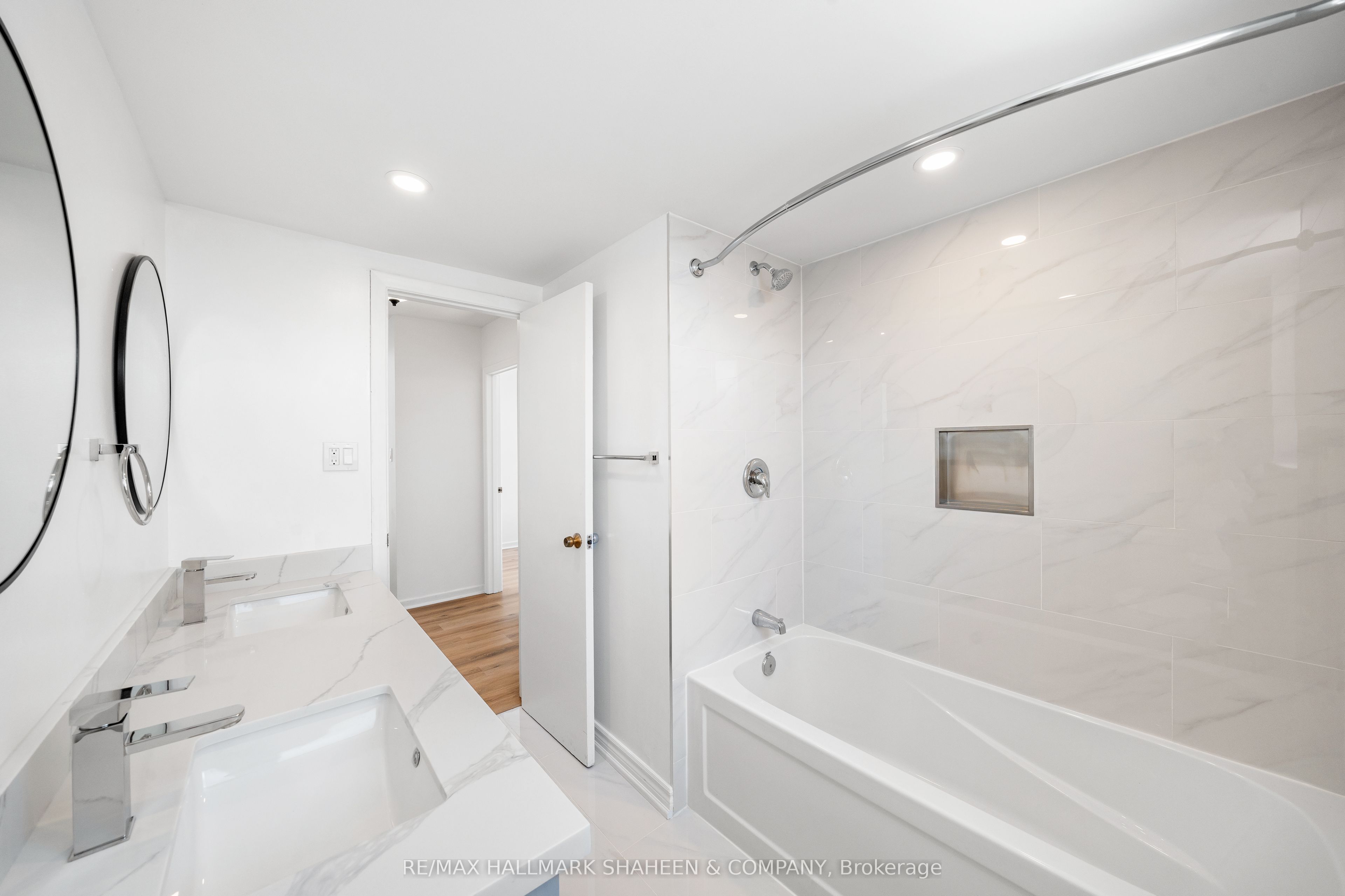 96 Rameau Drive Main Property Photo 24