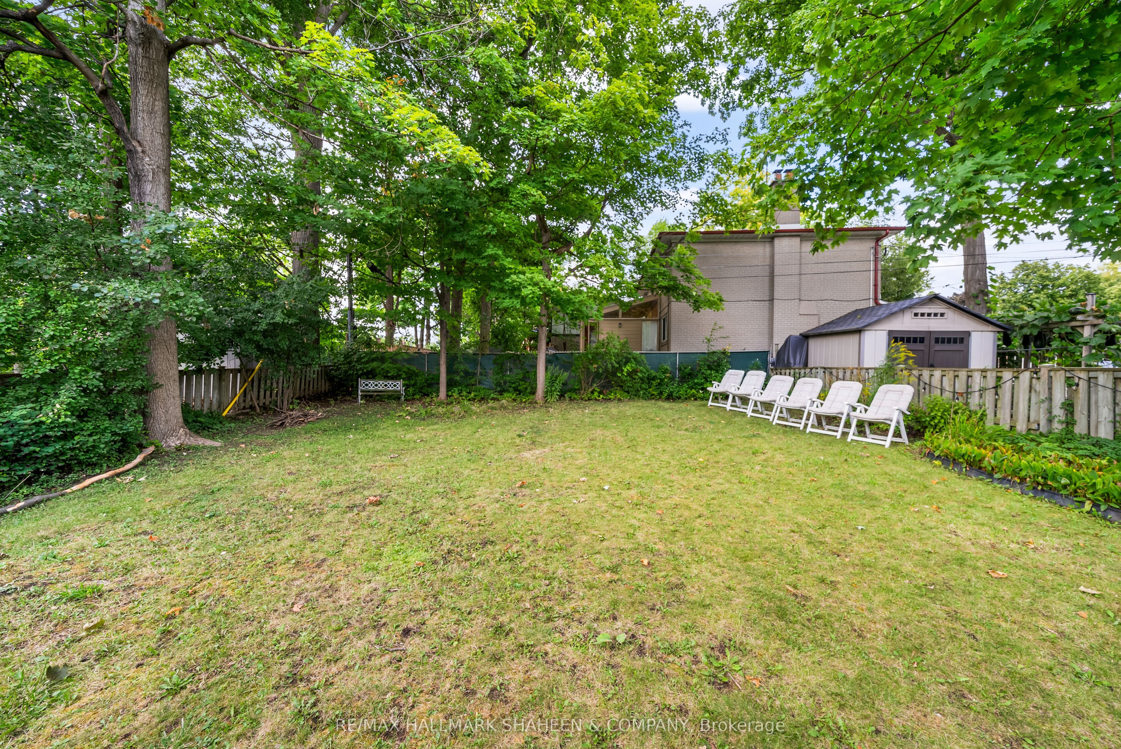 96 Rameau Drive Main Property Photo 27