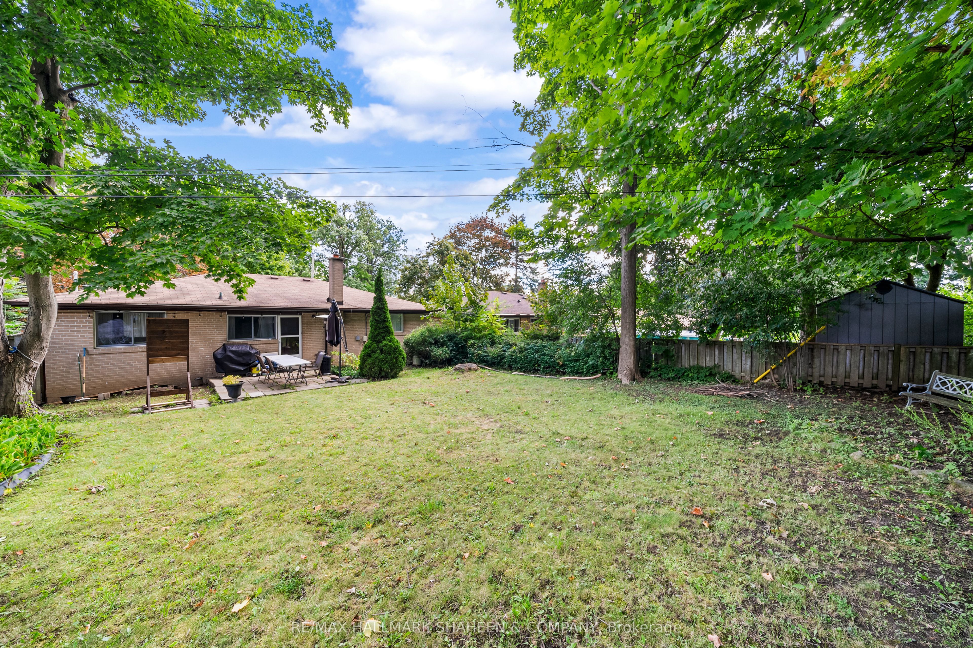 96 Rameau Drive Main Property Photo 31