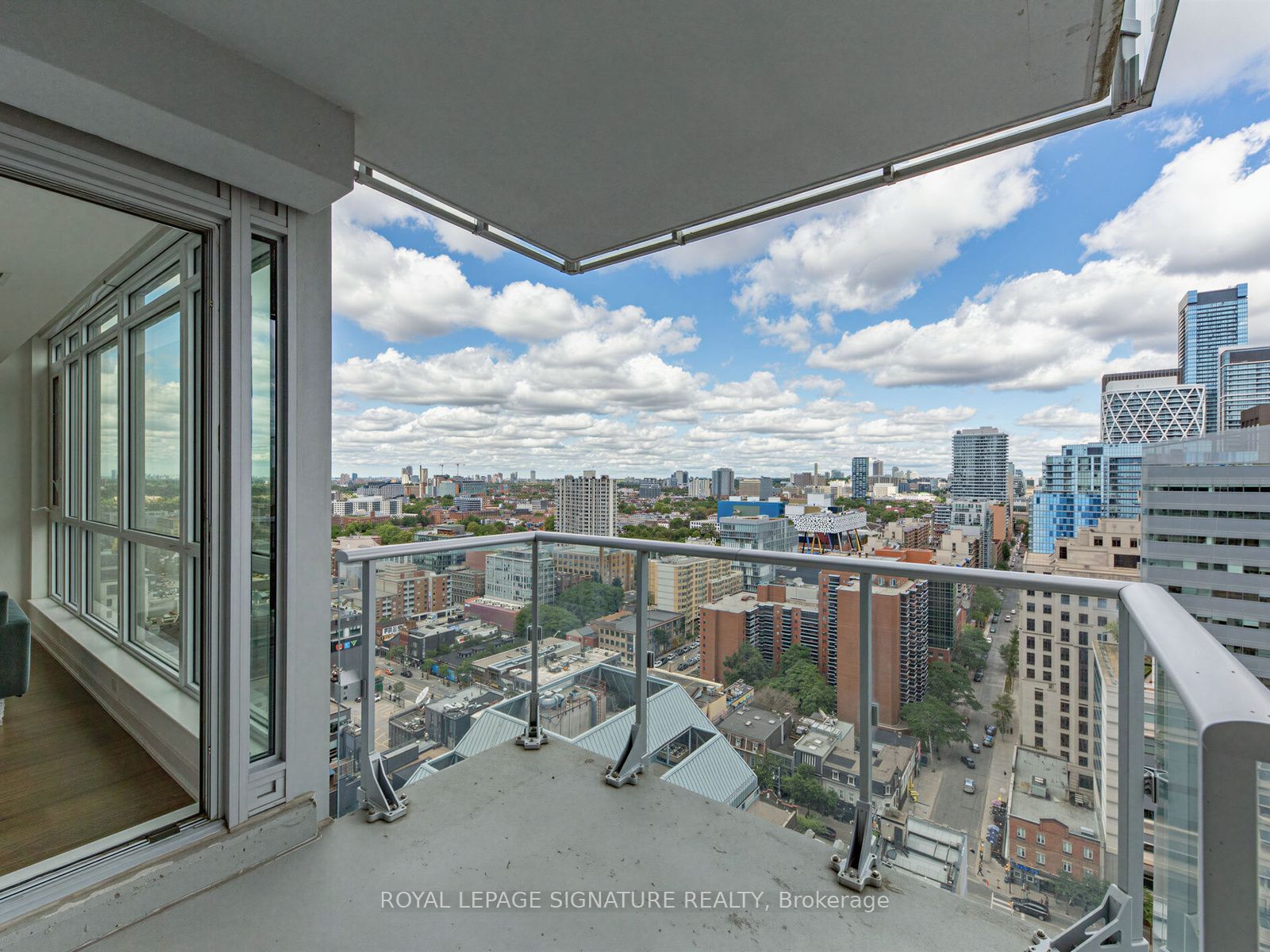 199 Richmond Street W 2310 Property Photo 12