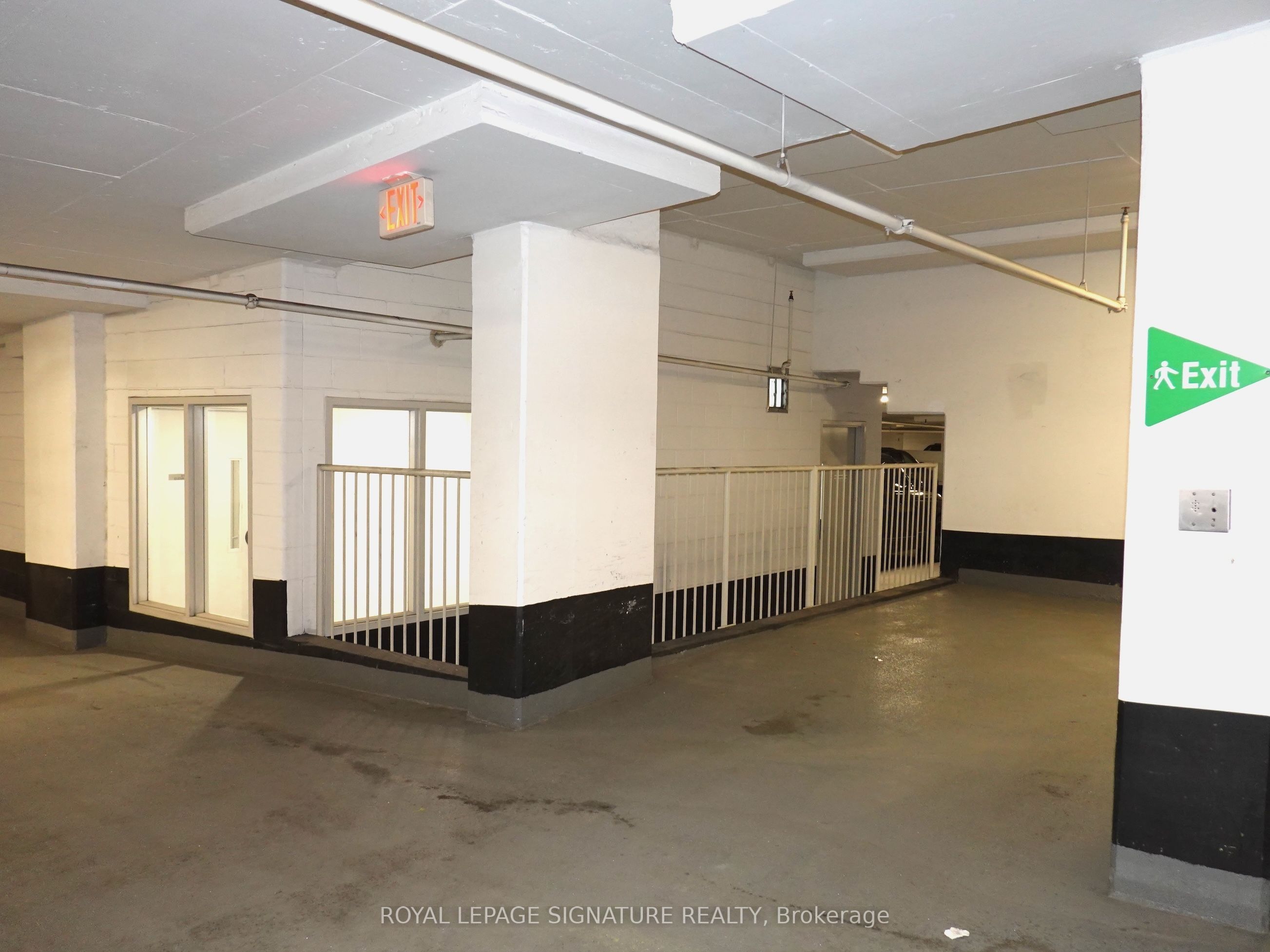 199 Richmond Street W 2310 Property Photo 22