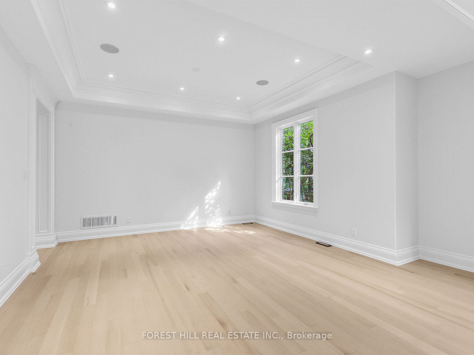 1b Carluke Crescent Property Photo 6