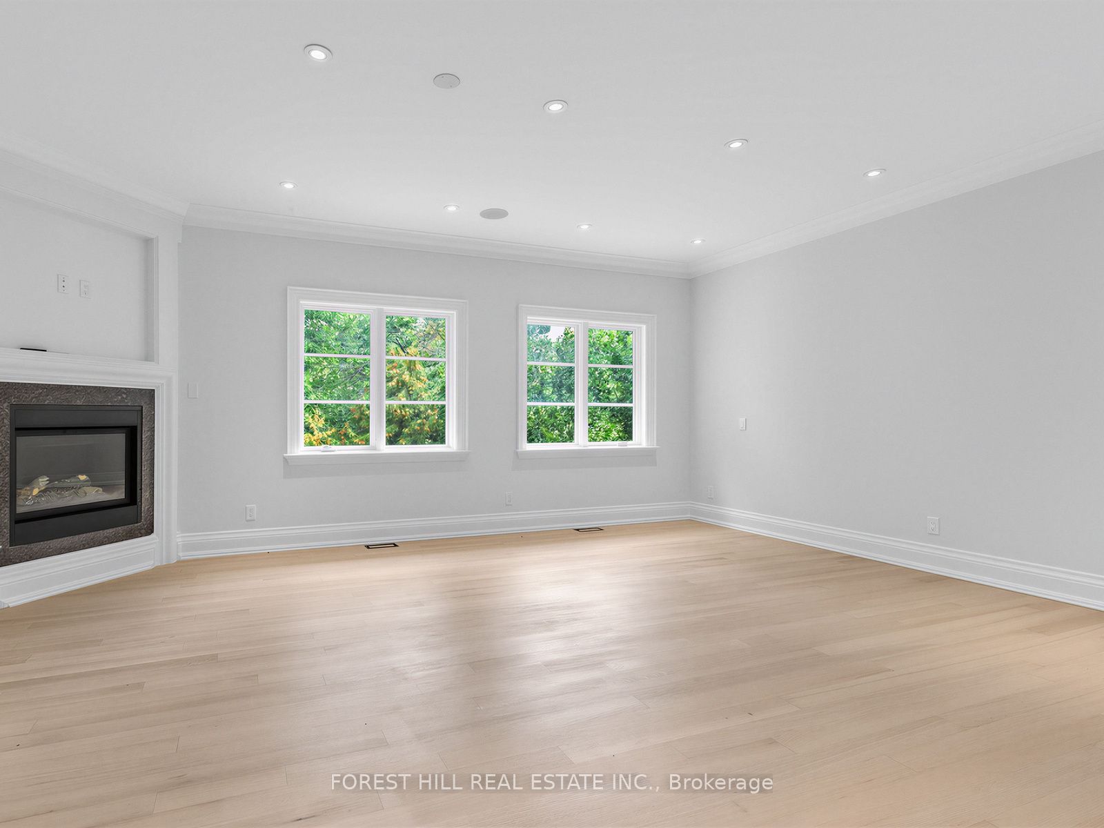 1b Carluke Crescent Property Photo 21