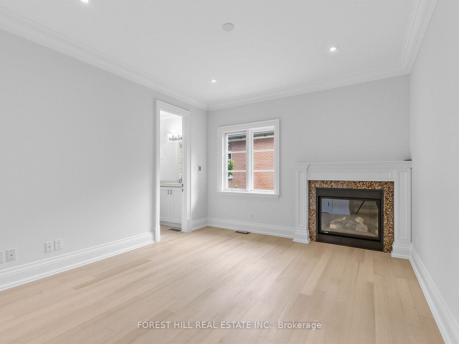 1b Carluke Crescent Property Photo 30