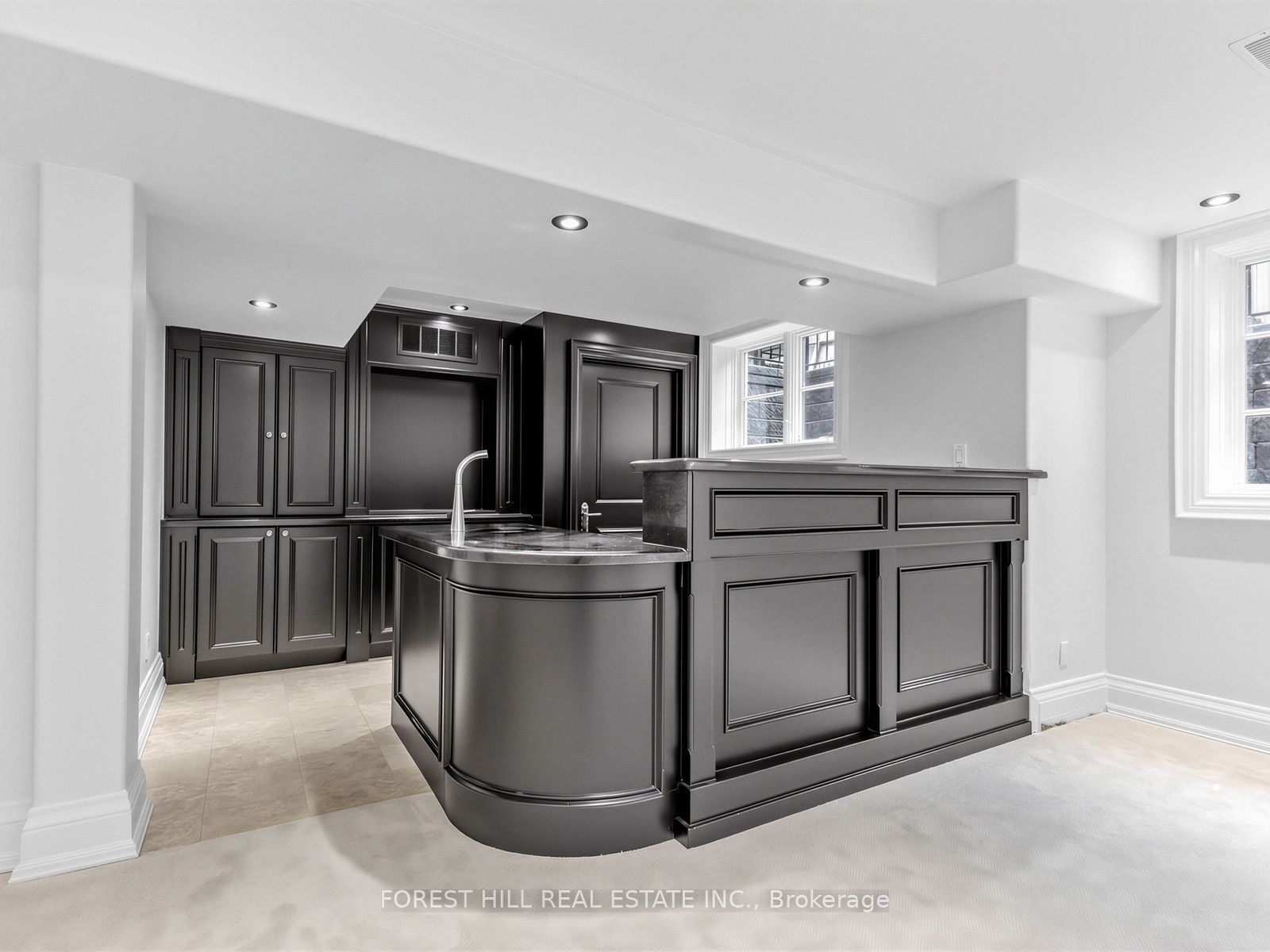 1b Carluke Crescent Property Photo 48
