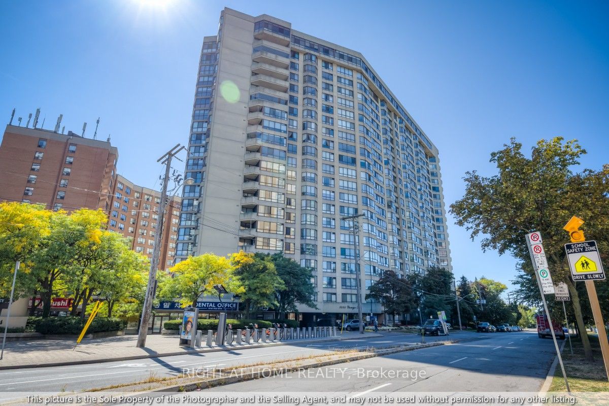 5444 Yonge Street 1810 Property Photo 1