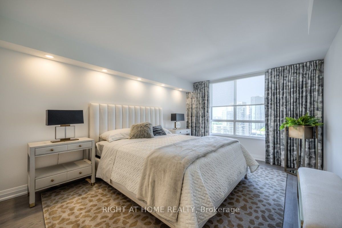 5444 Yonge Street 1810 Property Photo 24