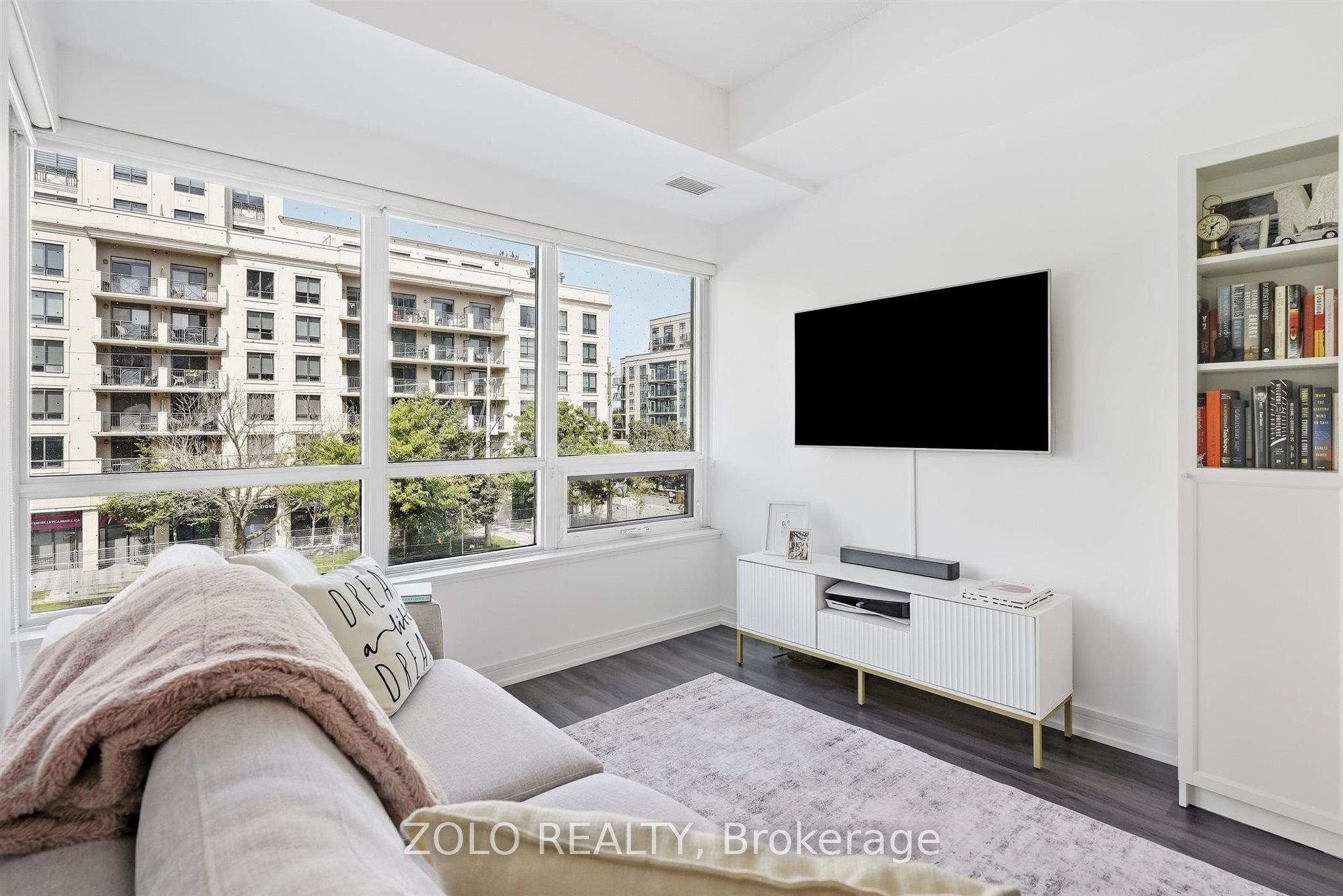 621 Sheppard Avenue E 335 Property Photo 5