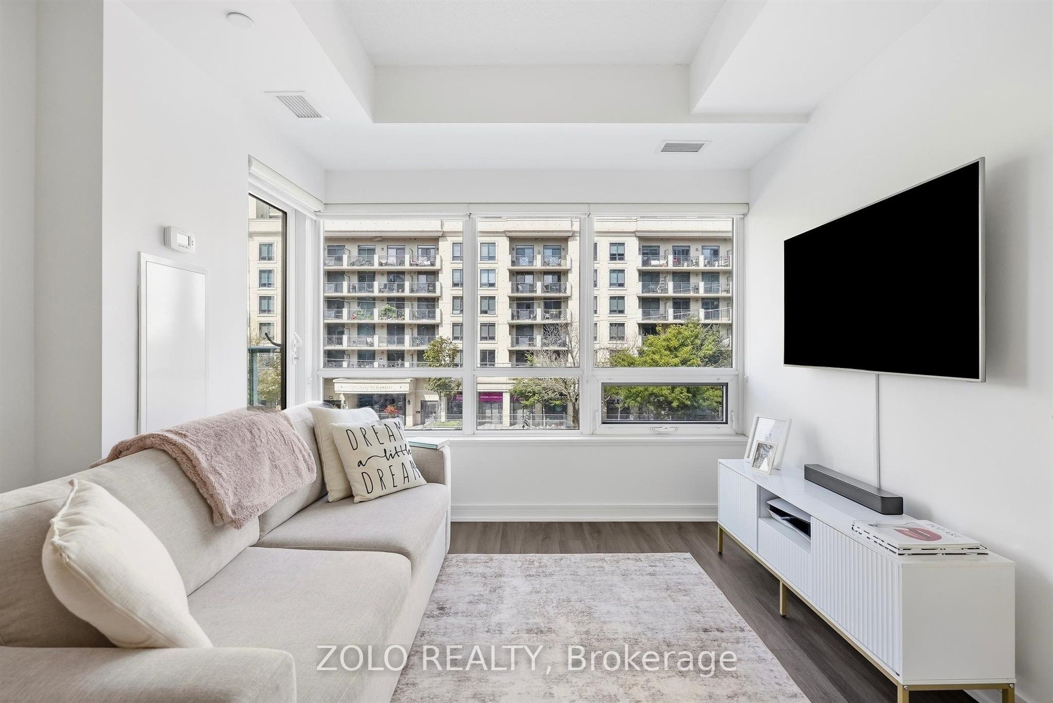 621 Sheppard Avenue E 335 Property Photo 6