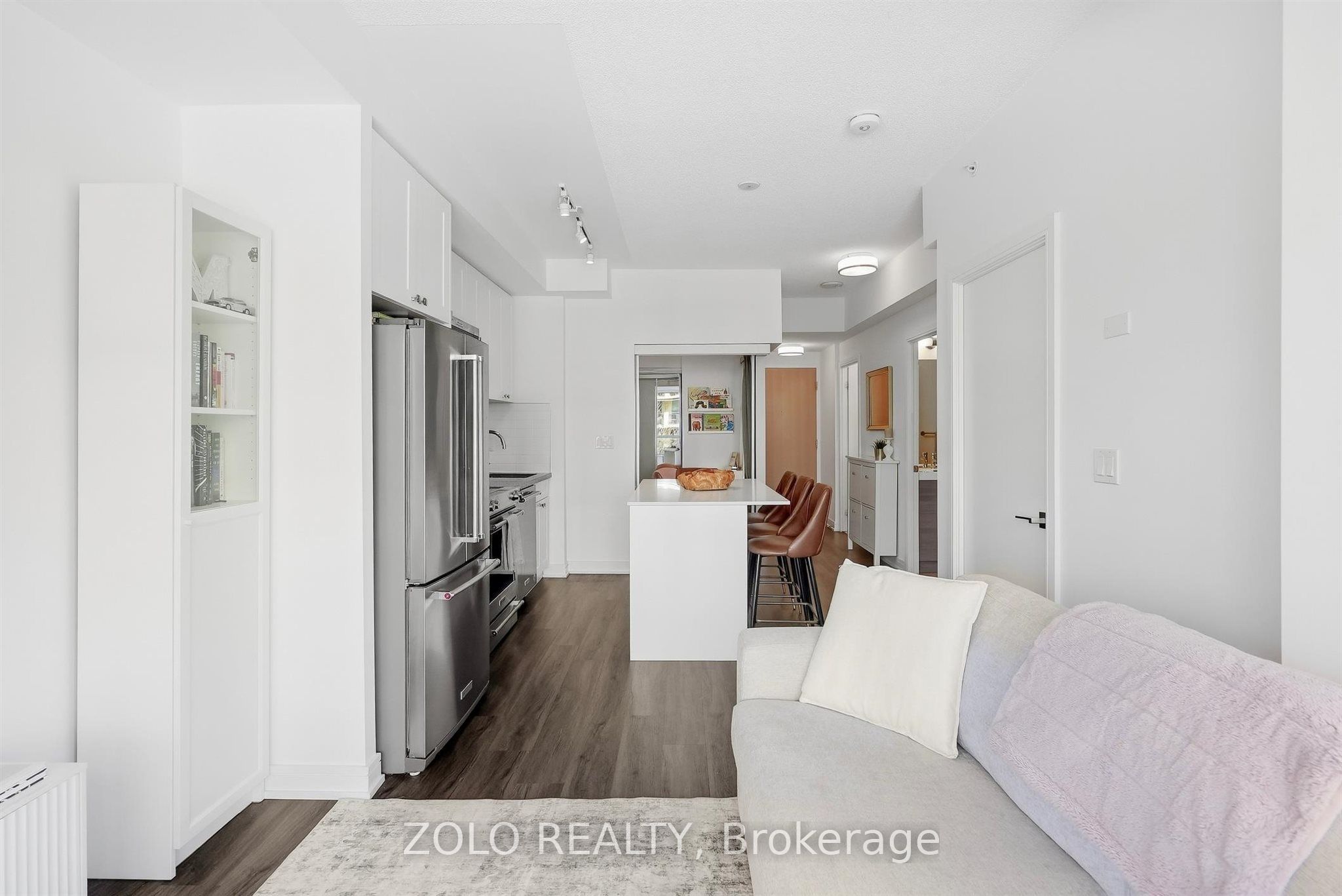 621 Sheppard Avenue E 335 Property Photo 8