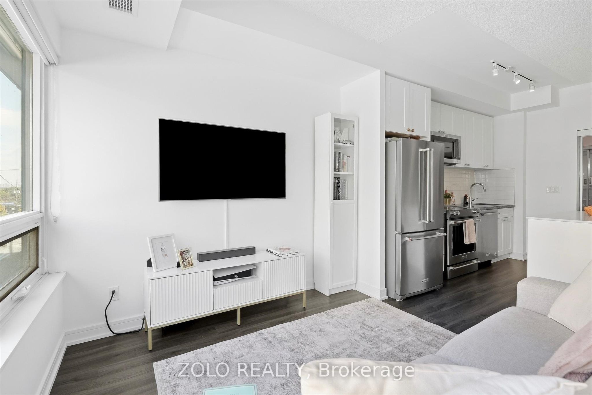 621 Sheppard Avenue E 335 Property Photo 11