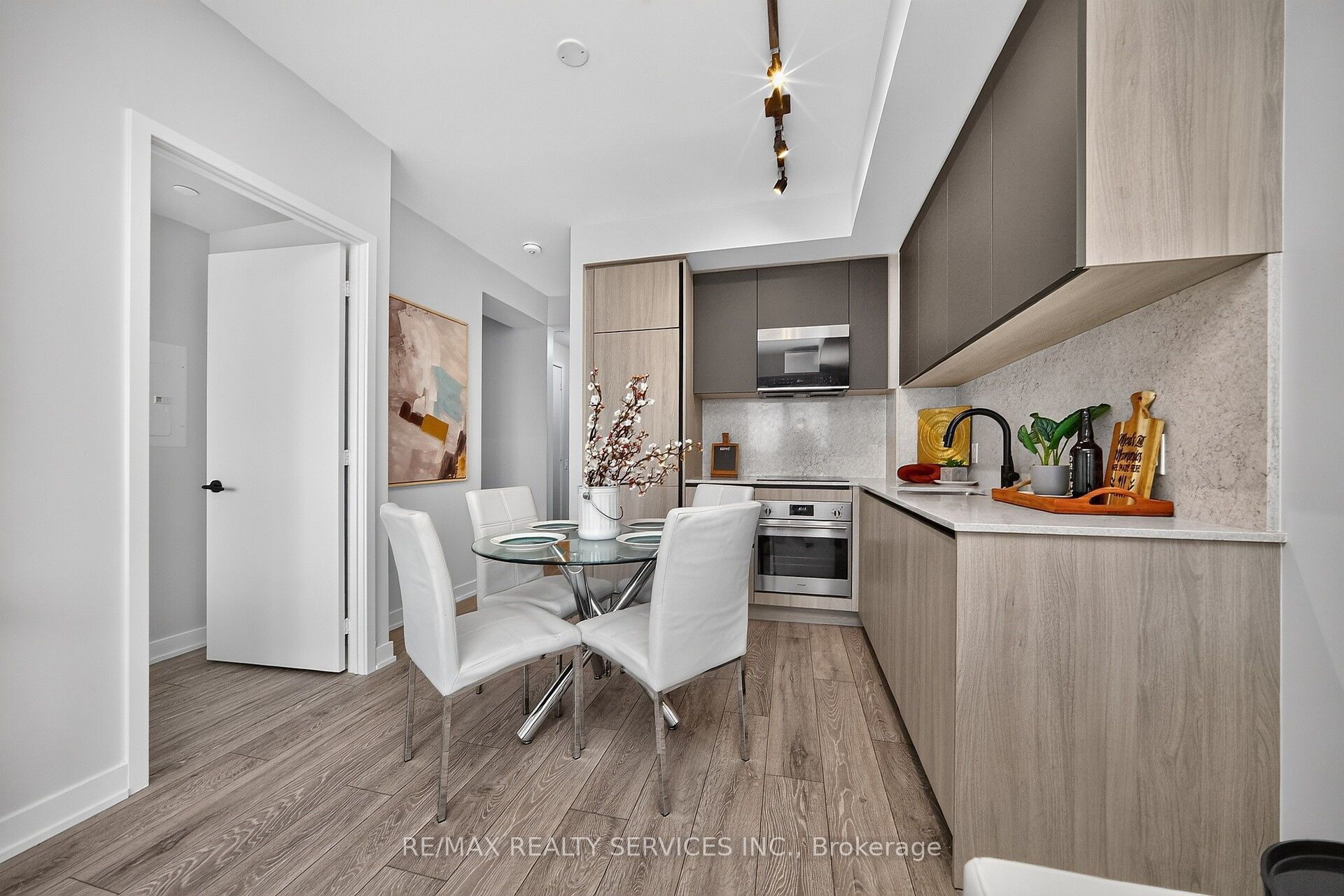 108 Peter Street 1717 Property Photo 16