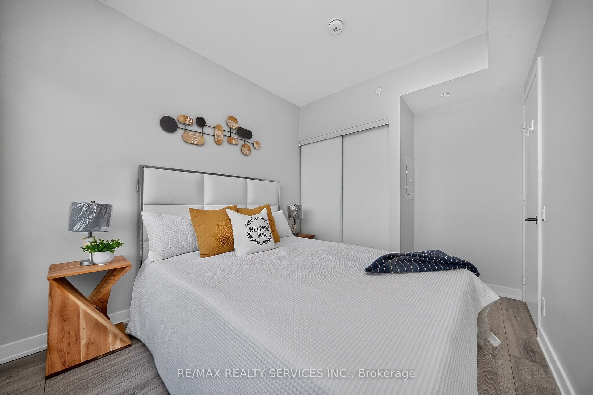108 Peter Street 1717 Property Photo 31