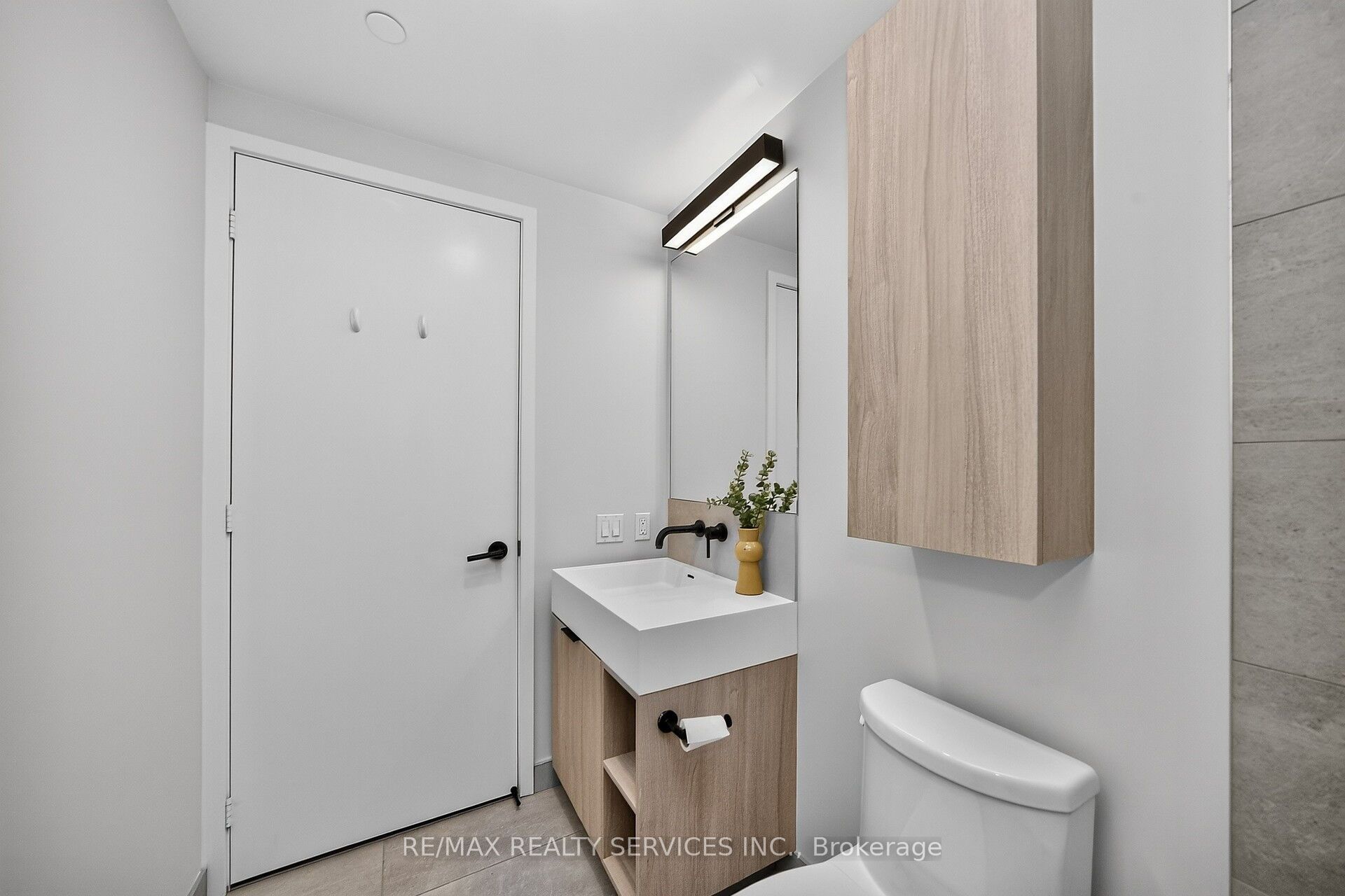 108 Peter Street 1717 Property Photo 34