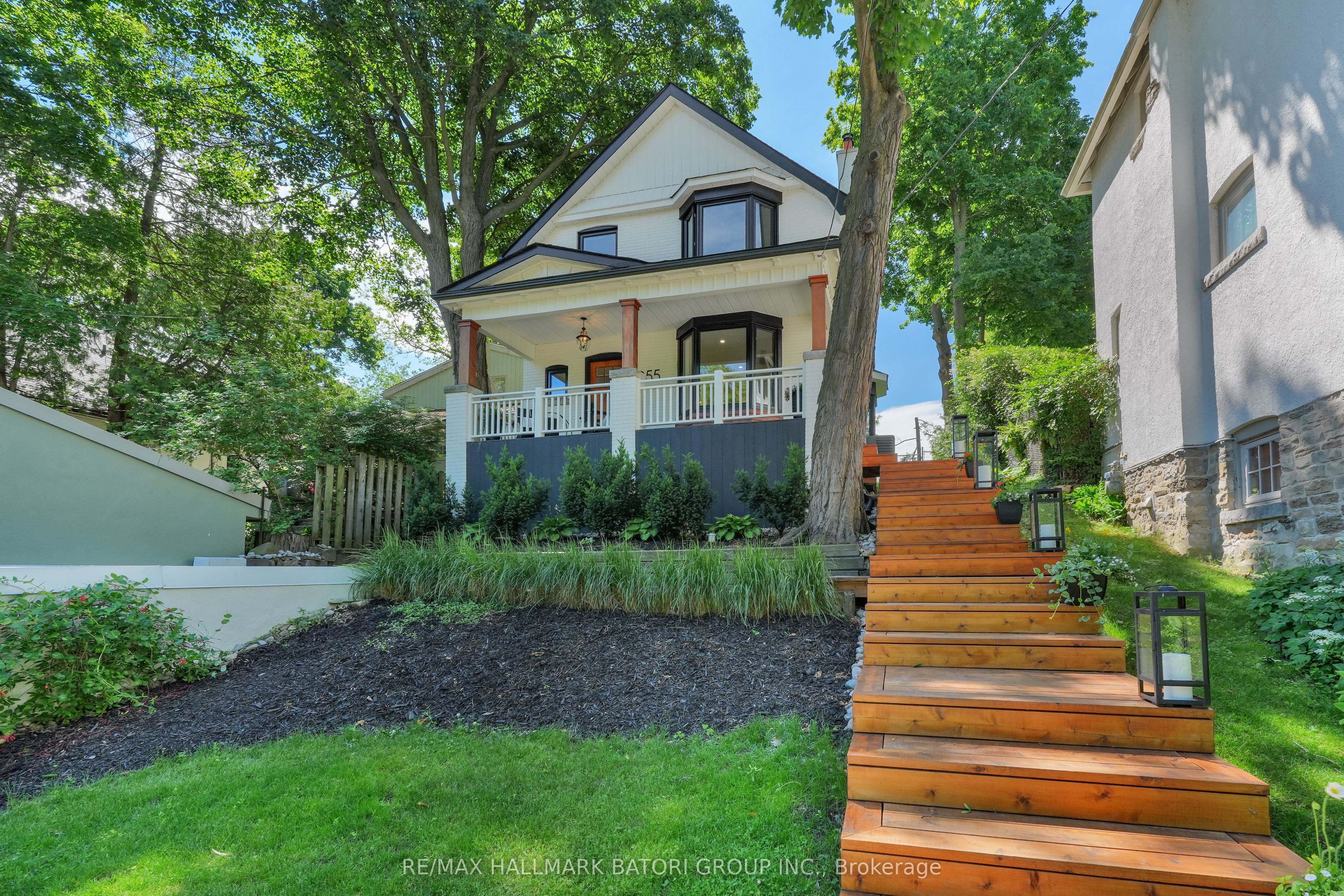255 Blythwood Road Property Photo 1