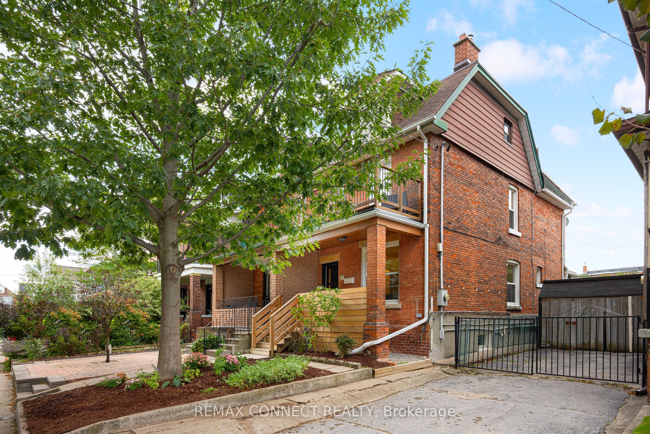 17 Muir Avenue Property Photo 1