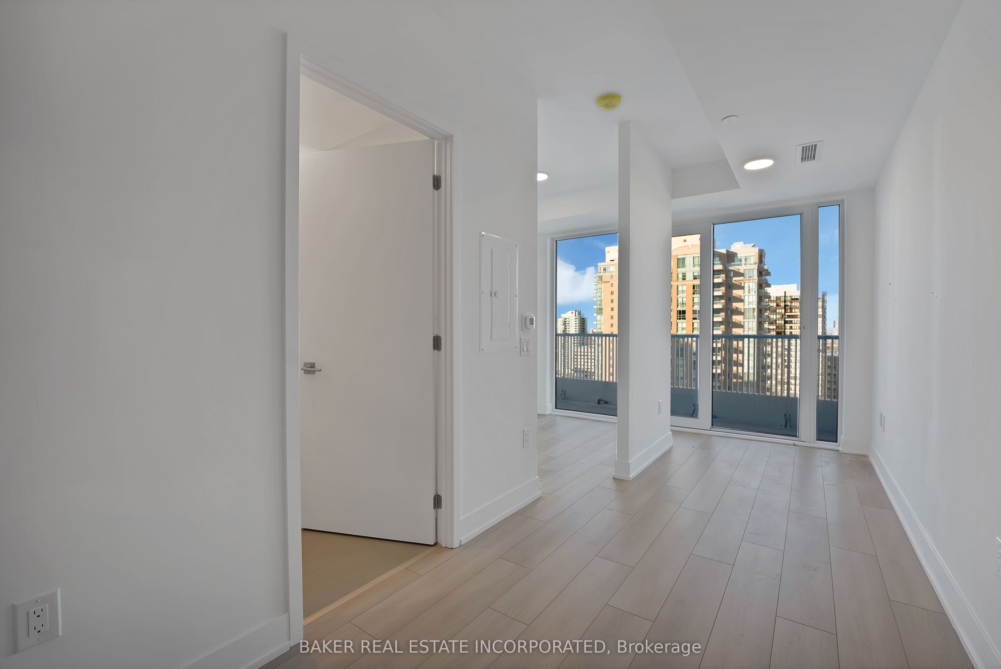 36 Olive Avenue 1803 Property Photo 7