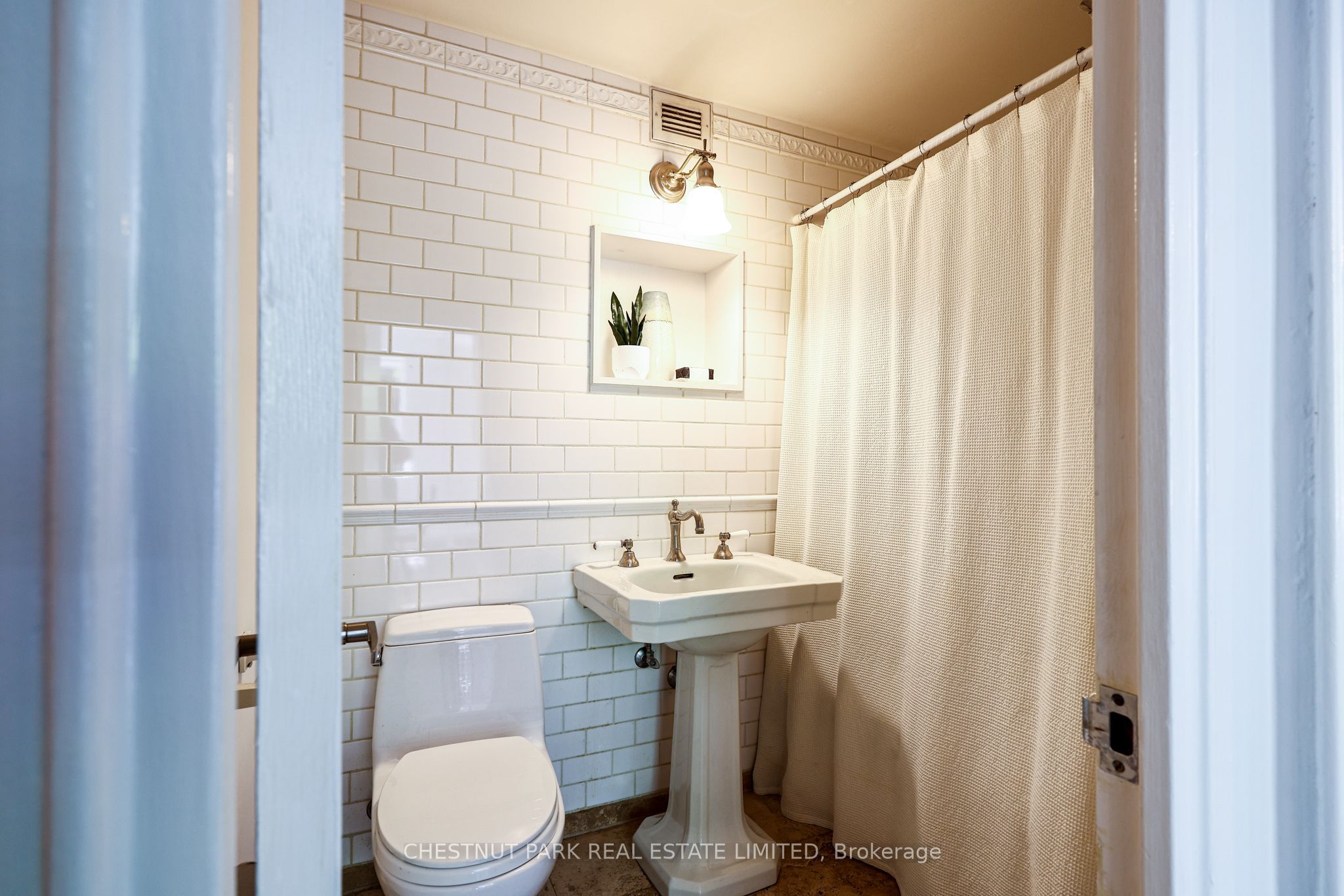 21 Dale Avenue 612 Property Photo 14
