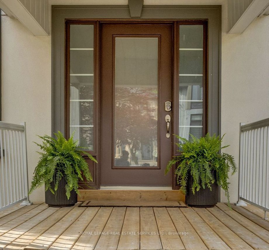 37 Johnston Avenue