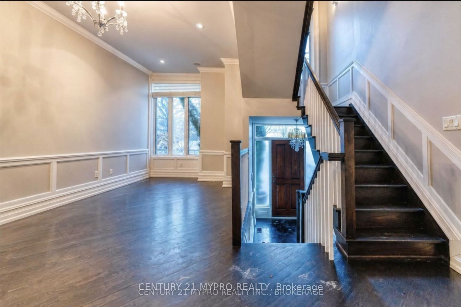 280 Spadina Road Property Photo 9