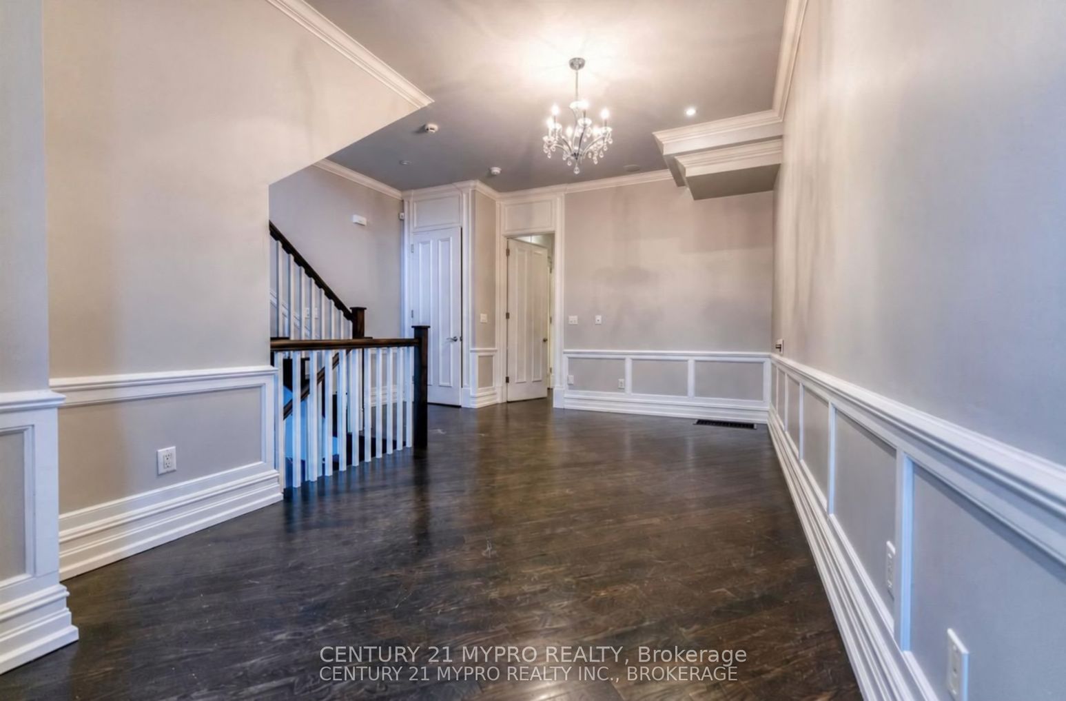 280 Spadina Road Property Photo 11