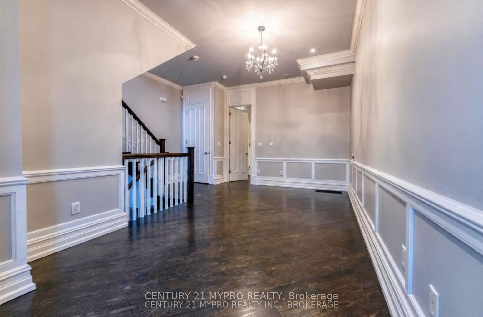 280 Spadina Road Property Photo 14