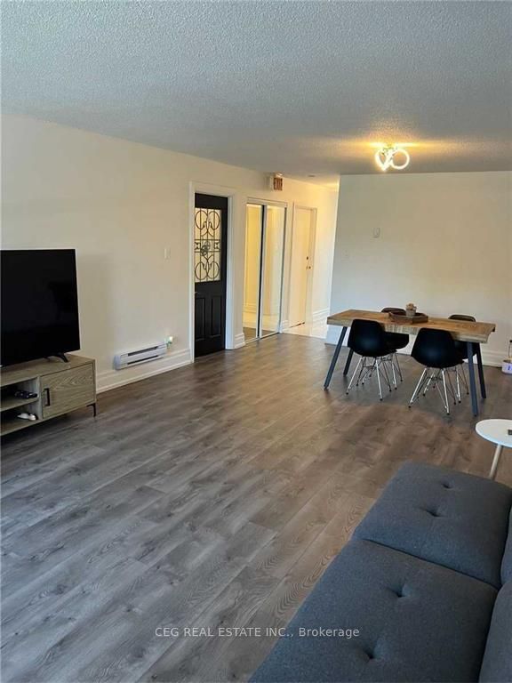 3901 Bathurst Street E Property Photo 3