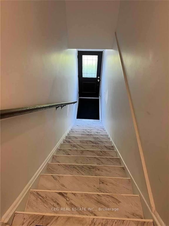 3901 Bathurst Street E Property Photo 12