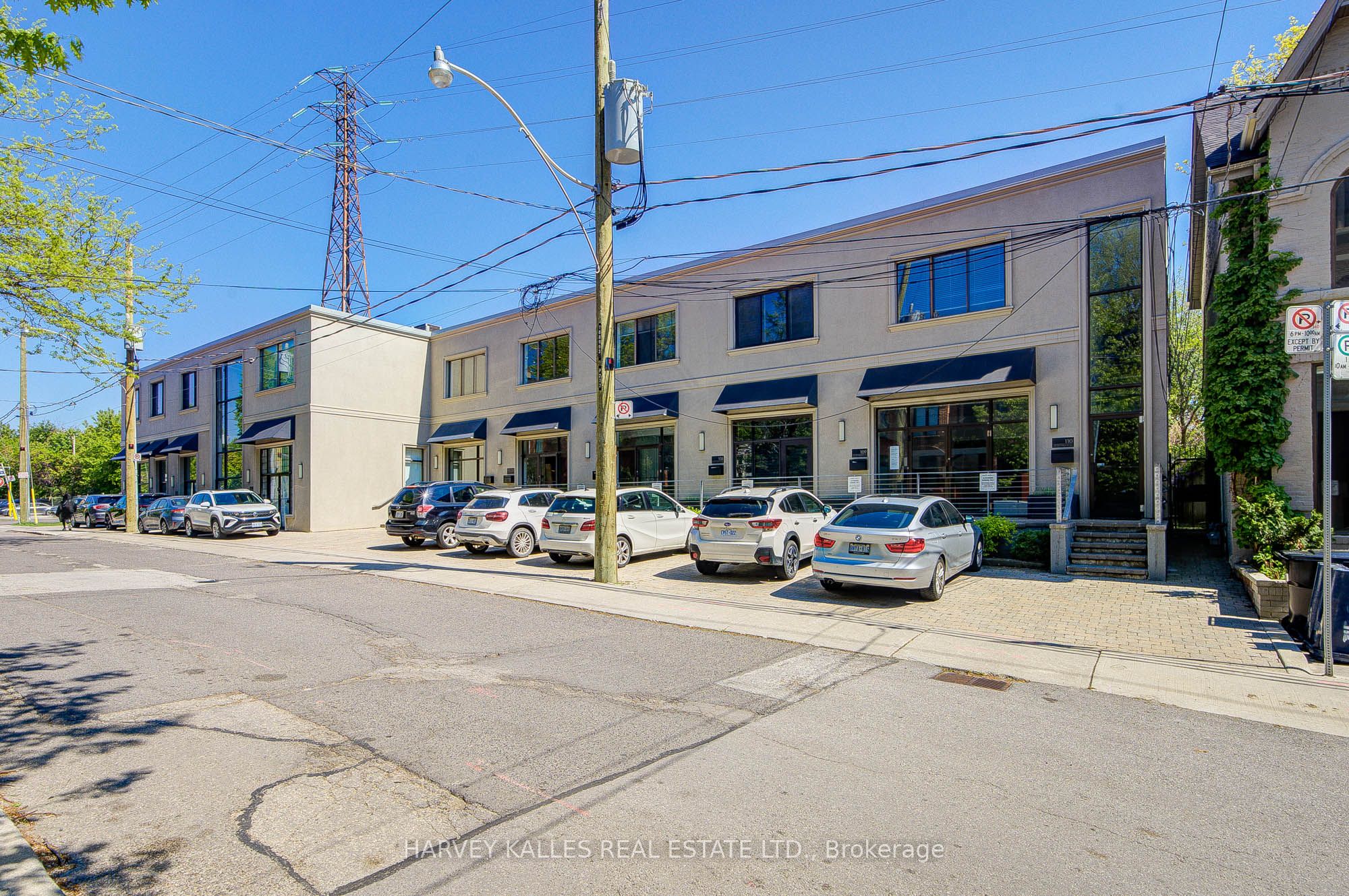 275 Macpherson Avenue 109 Property Photo 4