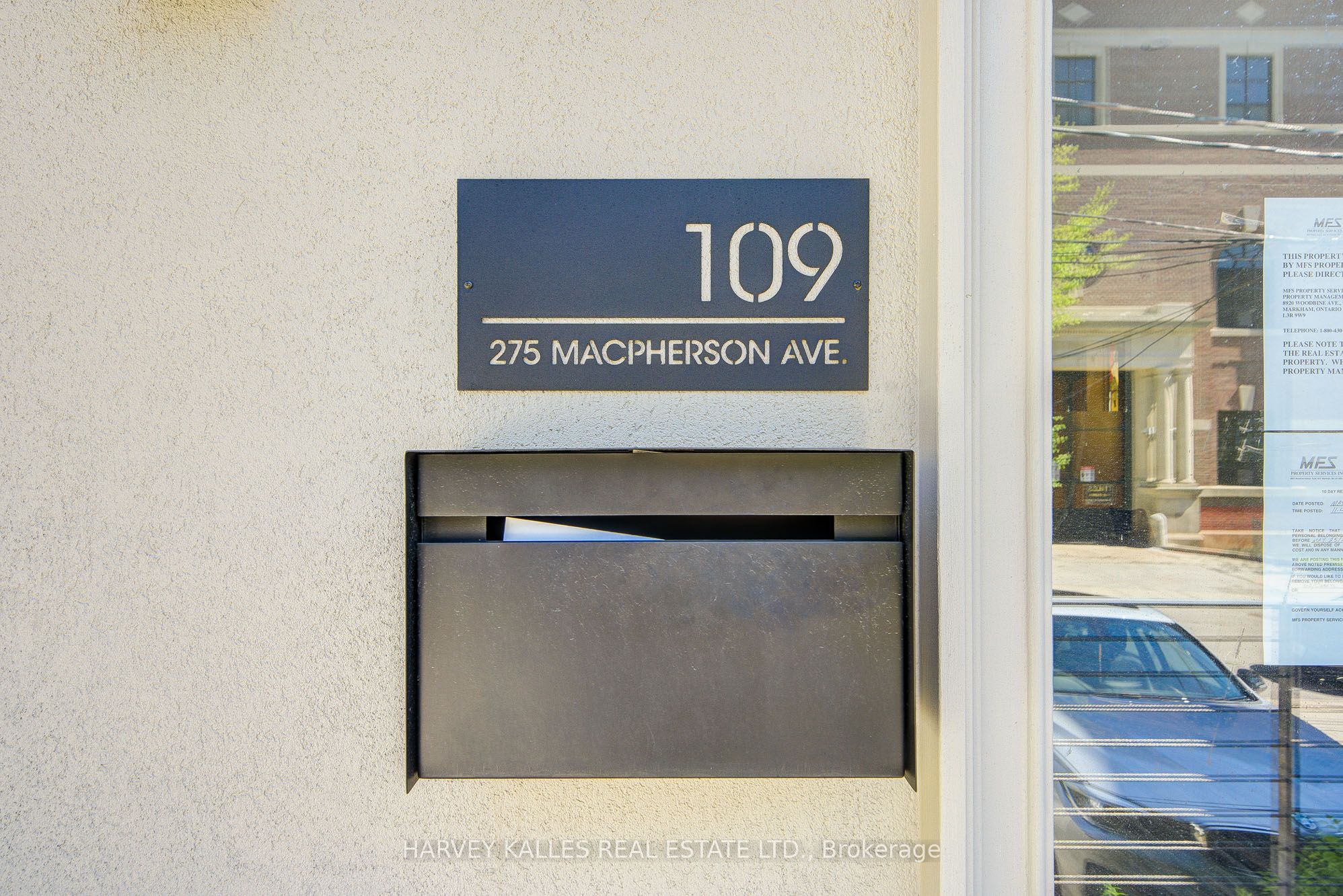 275 Macpherson Avenue 109 Property Photo 9