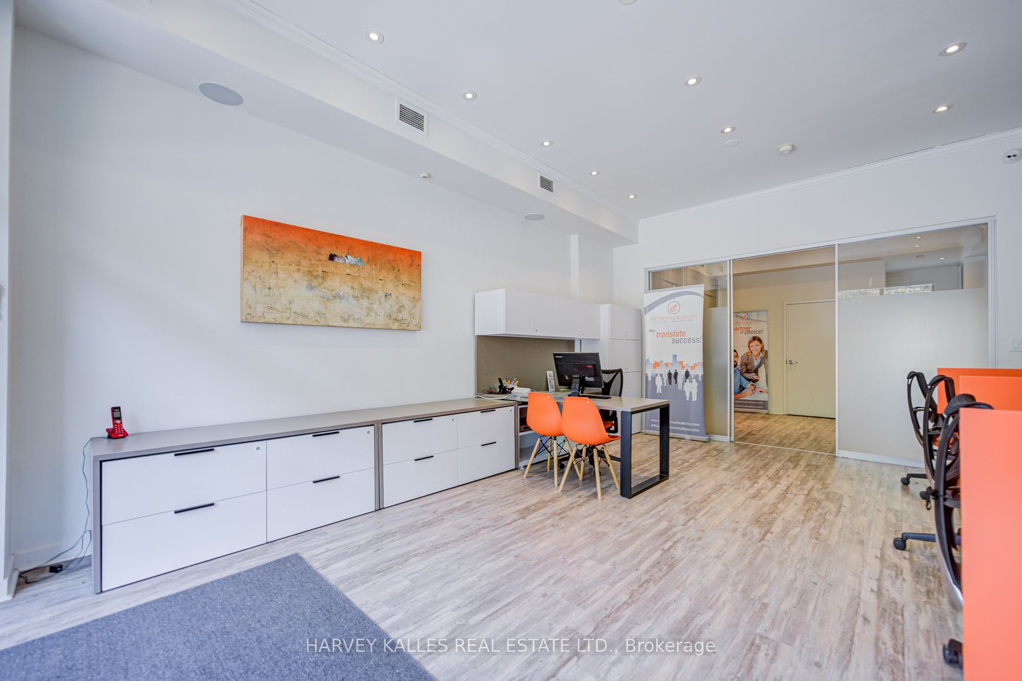 275 Macpherson Avenue 109 Property Photo 13