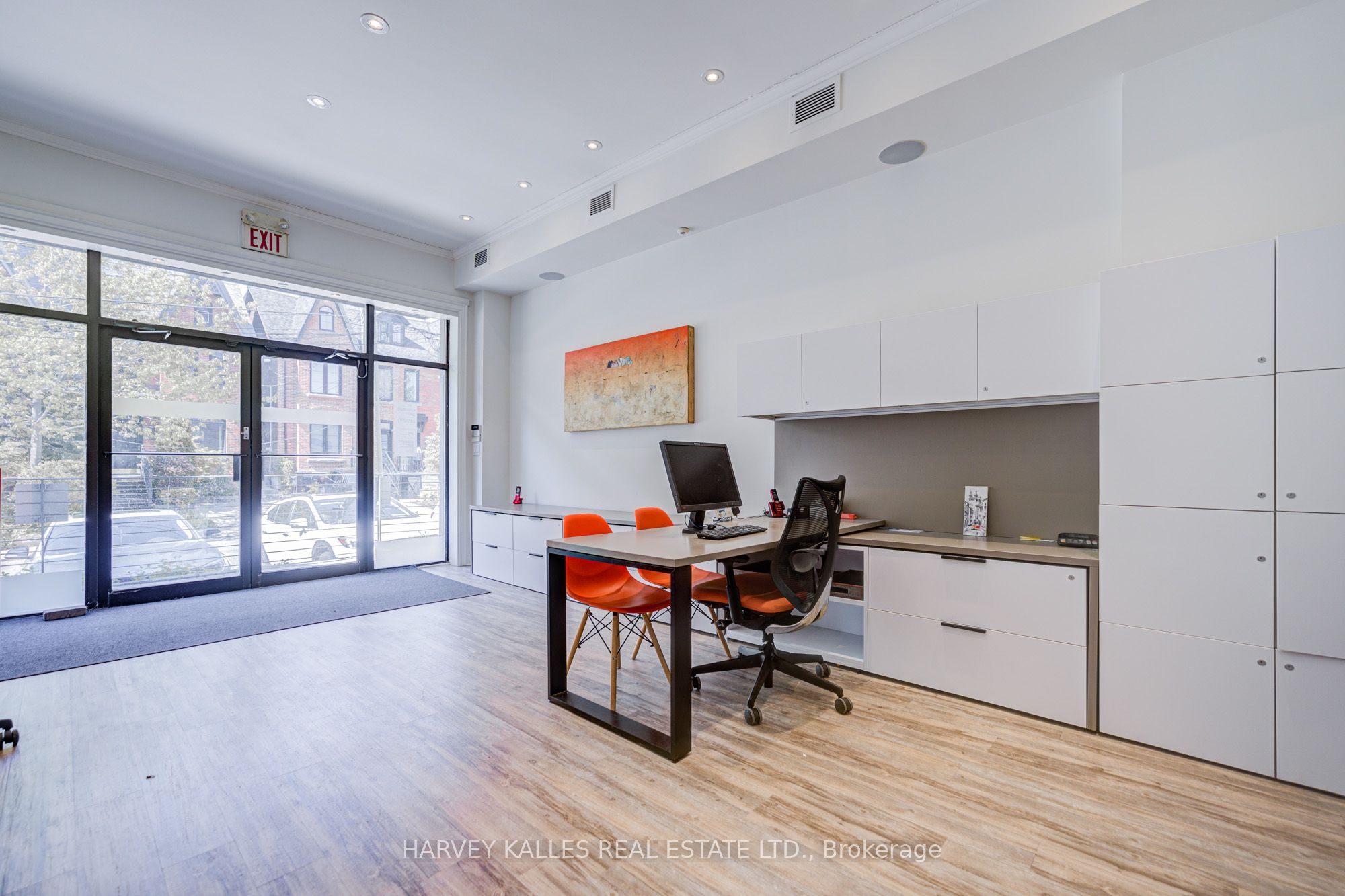 275 Macpherson Avenue 109 Property Photo 20