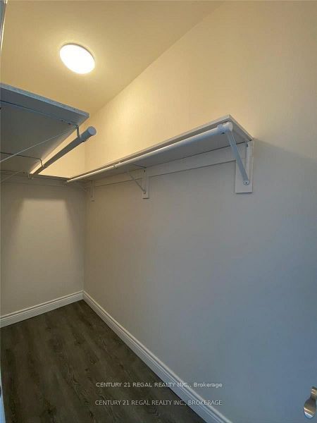 246 Spadina Avenue Property Photo 12