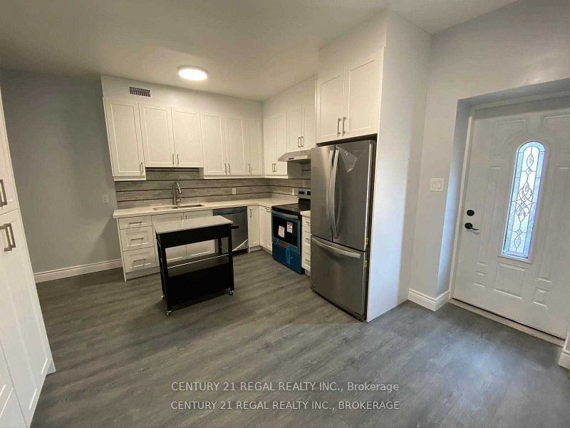 246 Spadina Avenue Property Photo 14