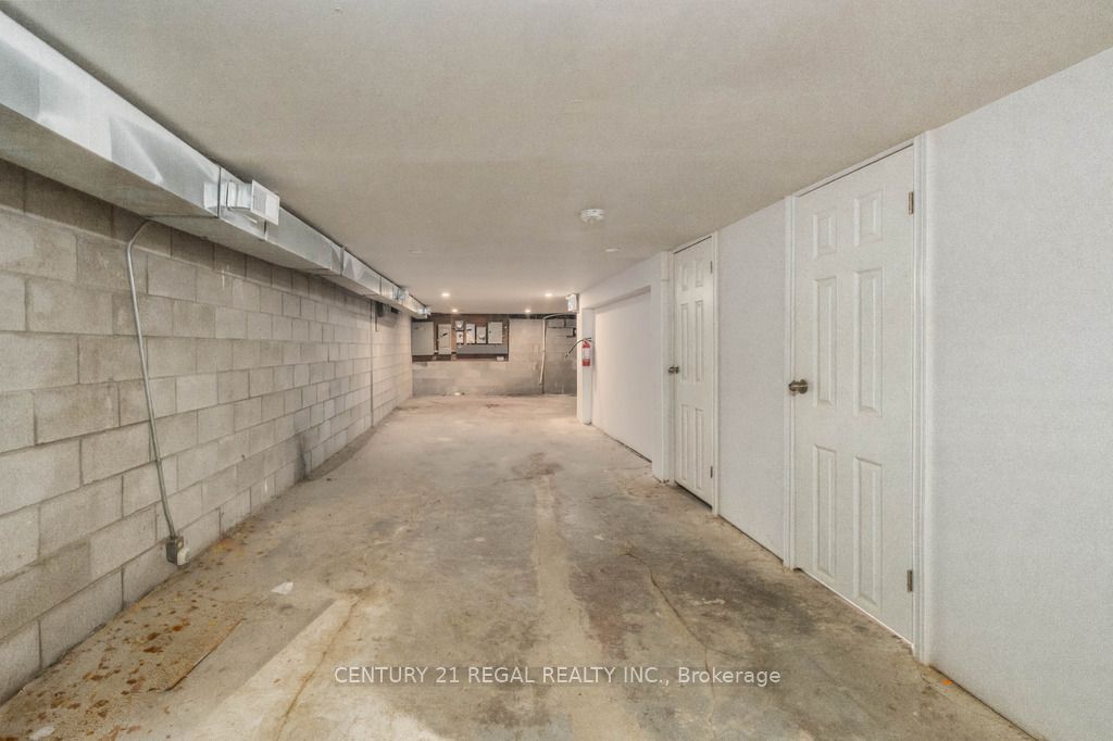 246 Spadina Avenue Property Photo 28