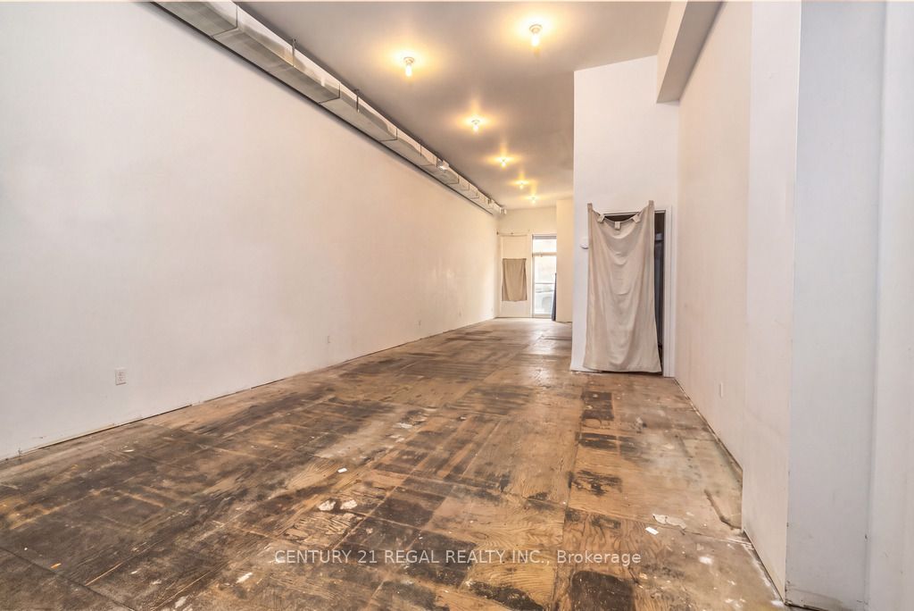 246 Spadina Avenue Property Photo 33