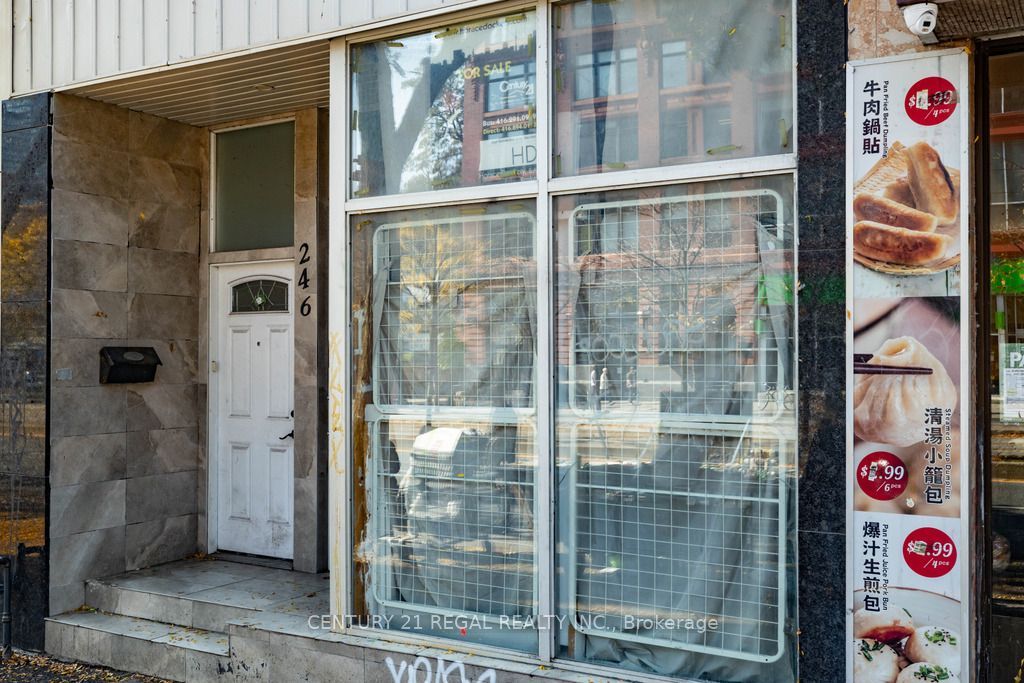 246 Spadina Avenue Property Photo 35