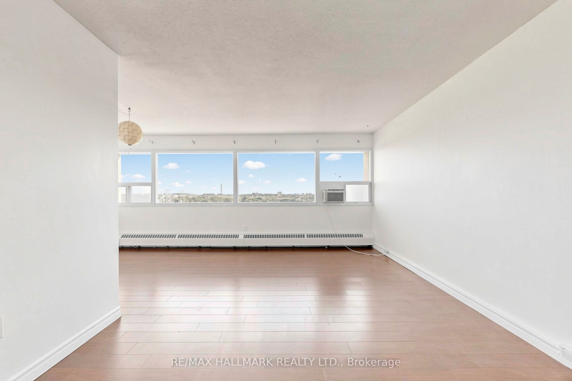 100 Leeward Glenway 1512 Property Photo 13