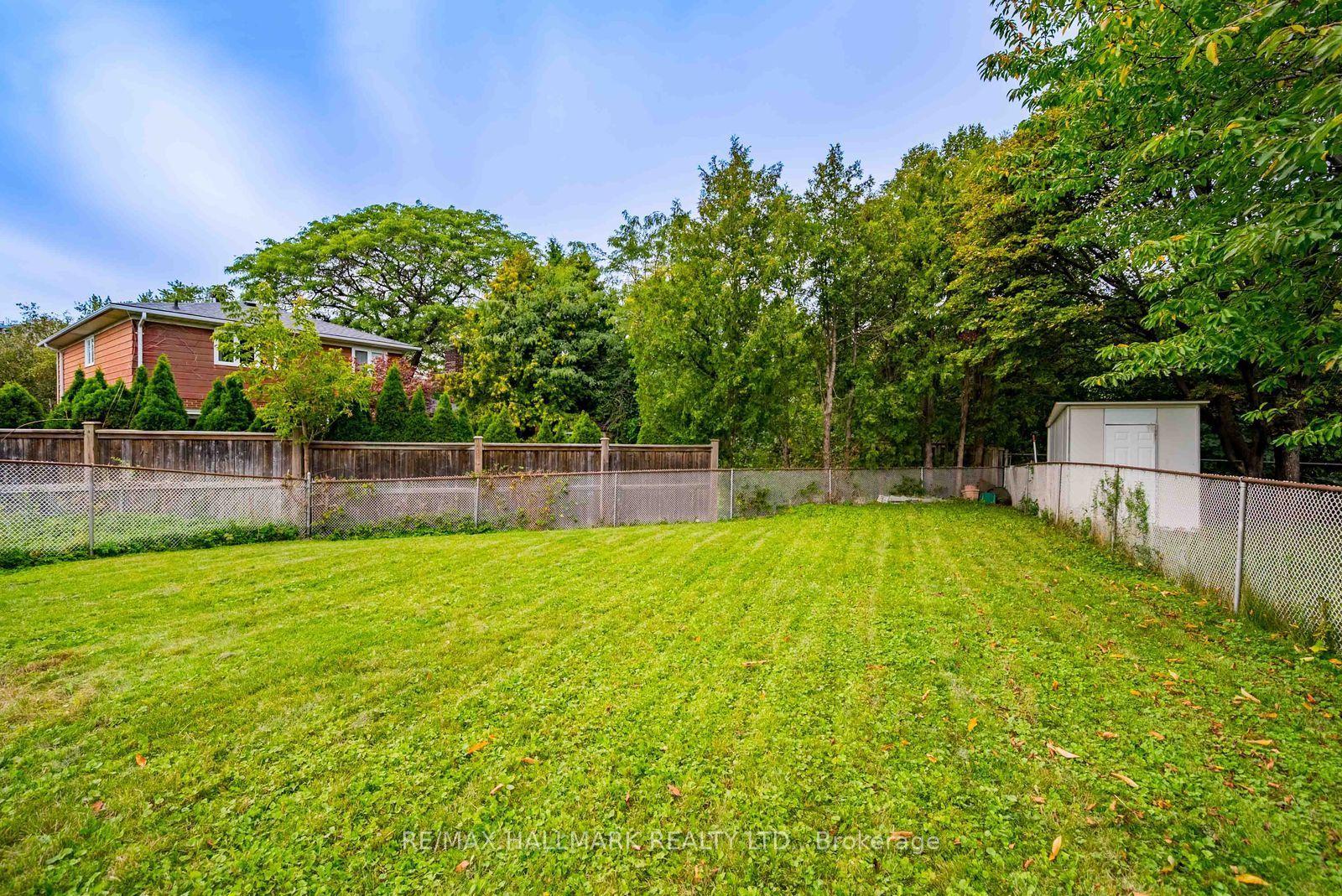 65 Baroness Crescent Property Photo 46
