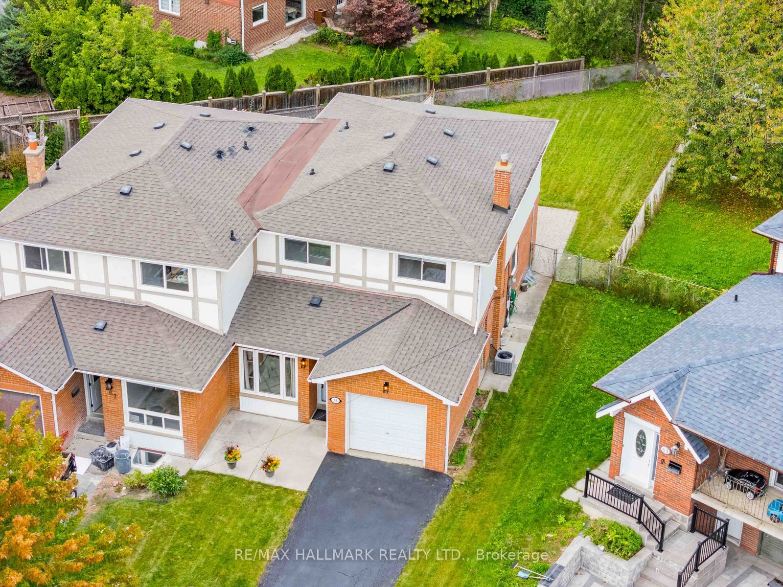 65 Baroness Crescent Property Photo 47