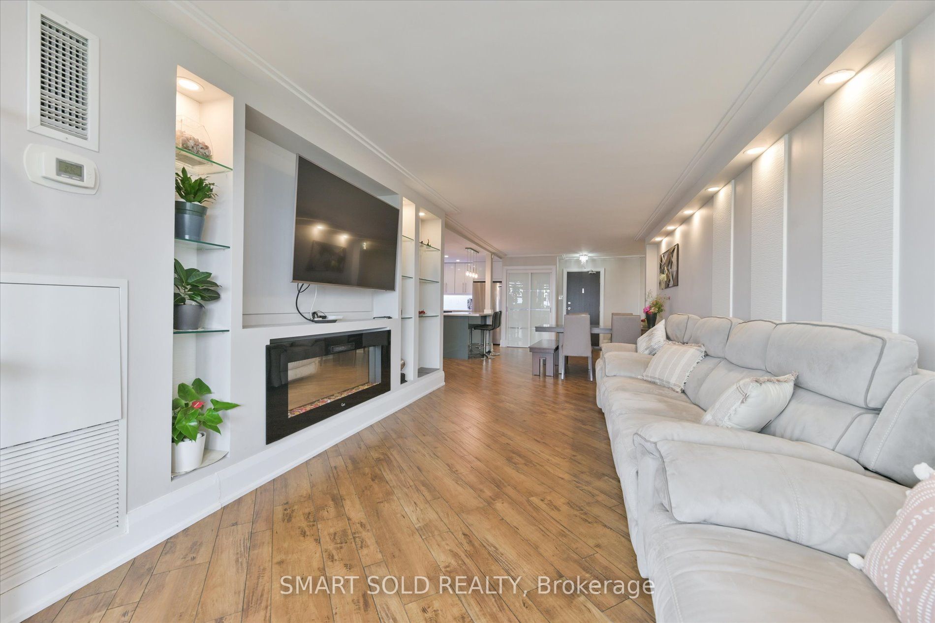 3303 Don Mills Road 3008 Property Photo 4